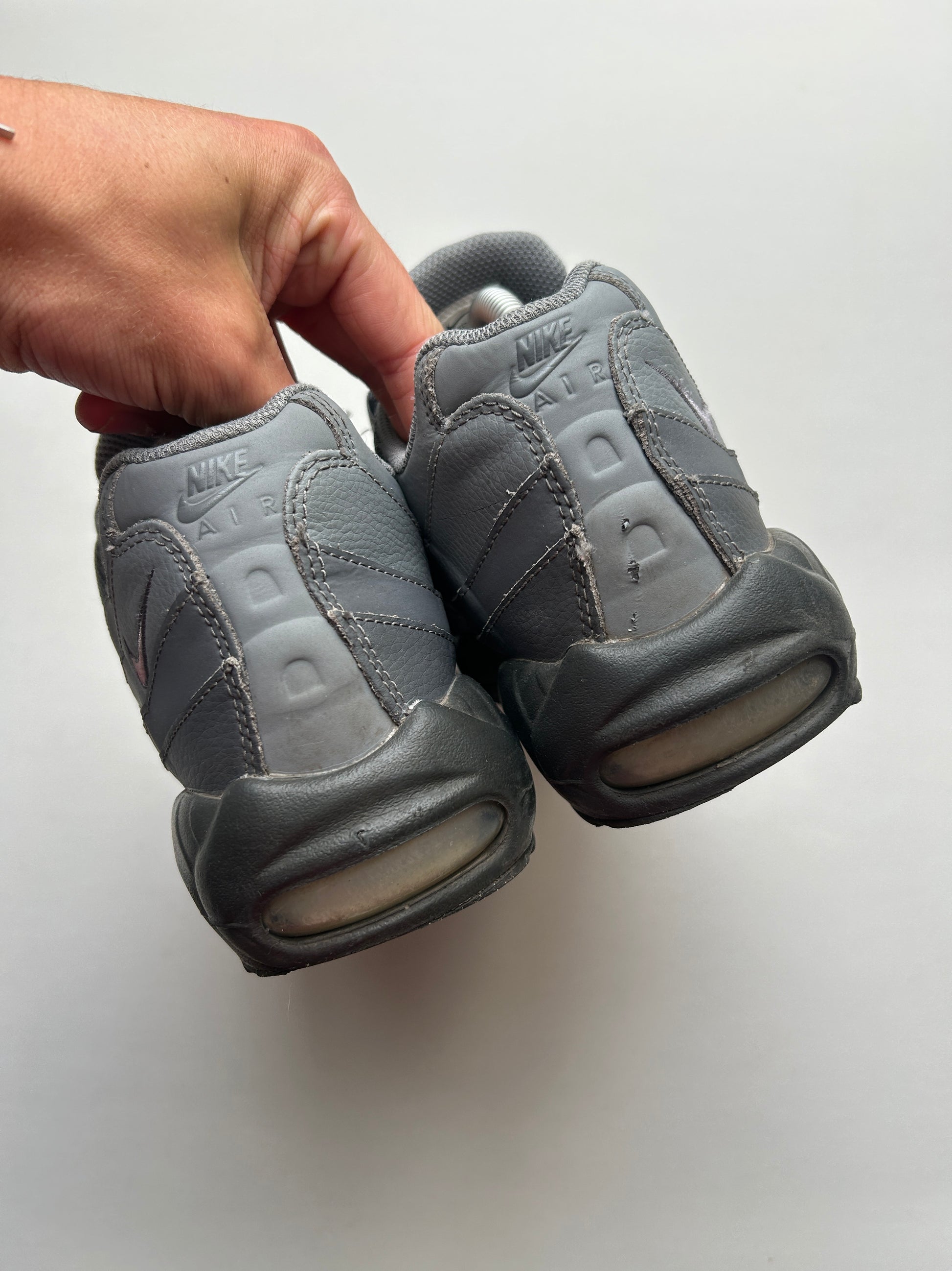 AIR MAX 95 “DARK GREY ANTHRACITE” 42EU