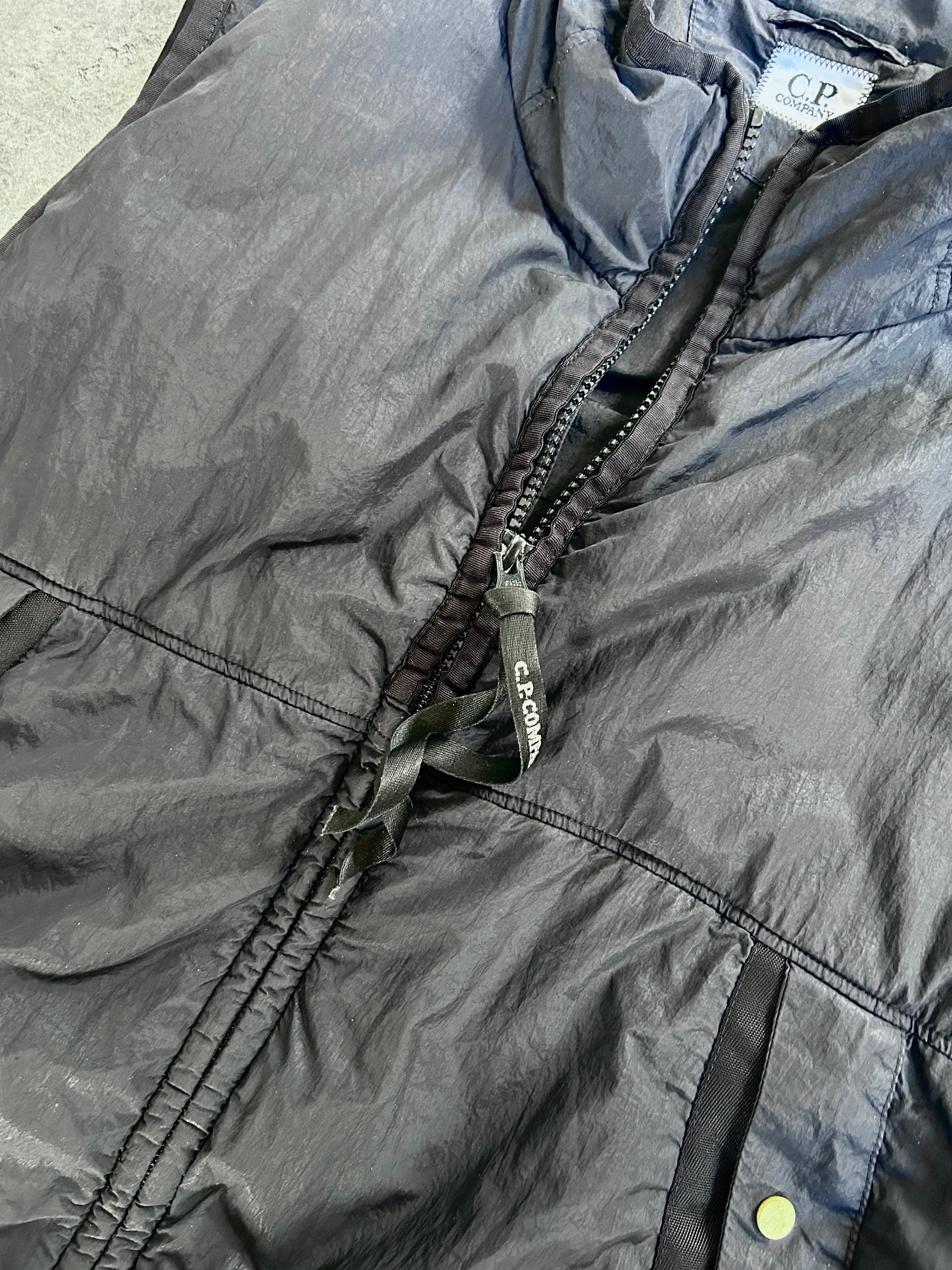 C.P COMPANY GDP NYLON VEST (L)