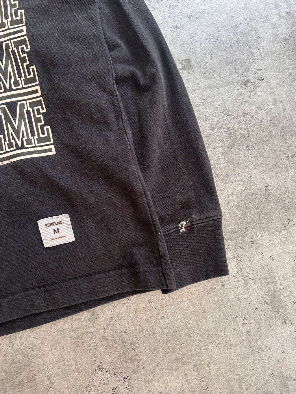 SUPREME STACKED LONGSLEEVE (M)