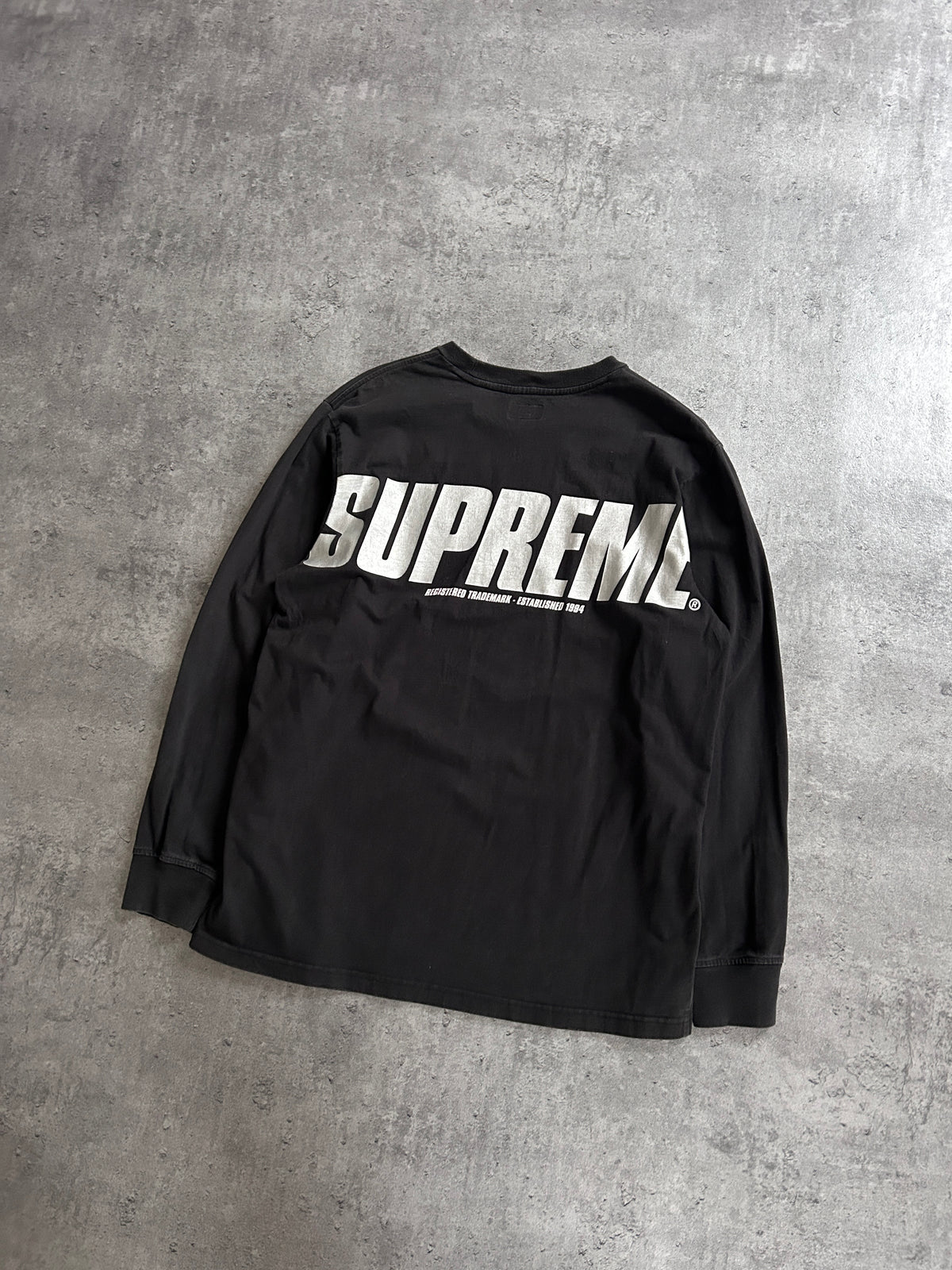 SUPREME TRADEMARK LONGSLEEVE (L)