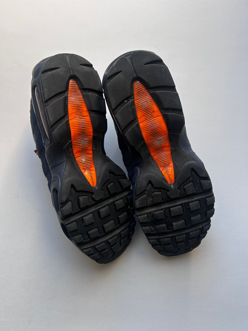 AIR MAX 95 “NAVY GREY ORANGE” 44EU