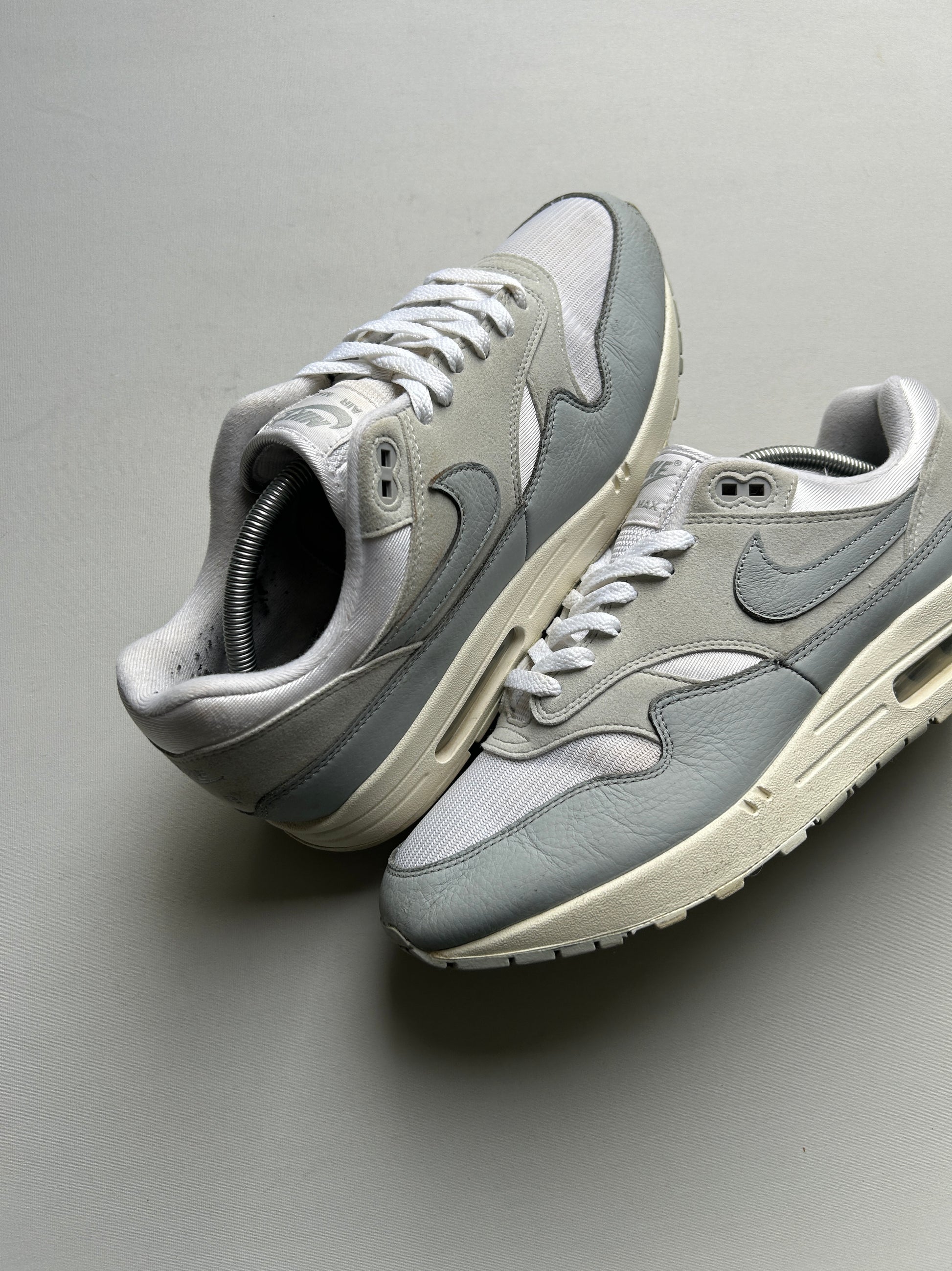 AIR MAX 1 “PURE PLATINIUM” 45EU