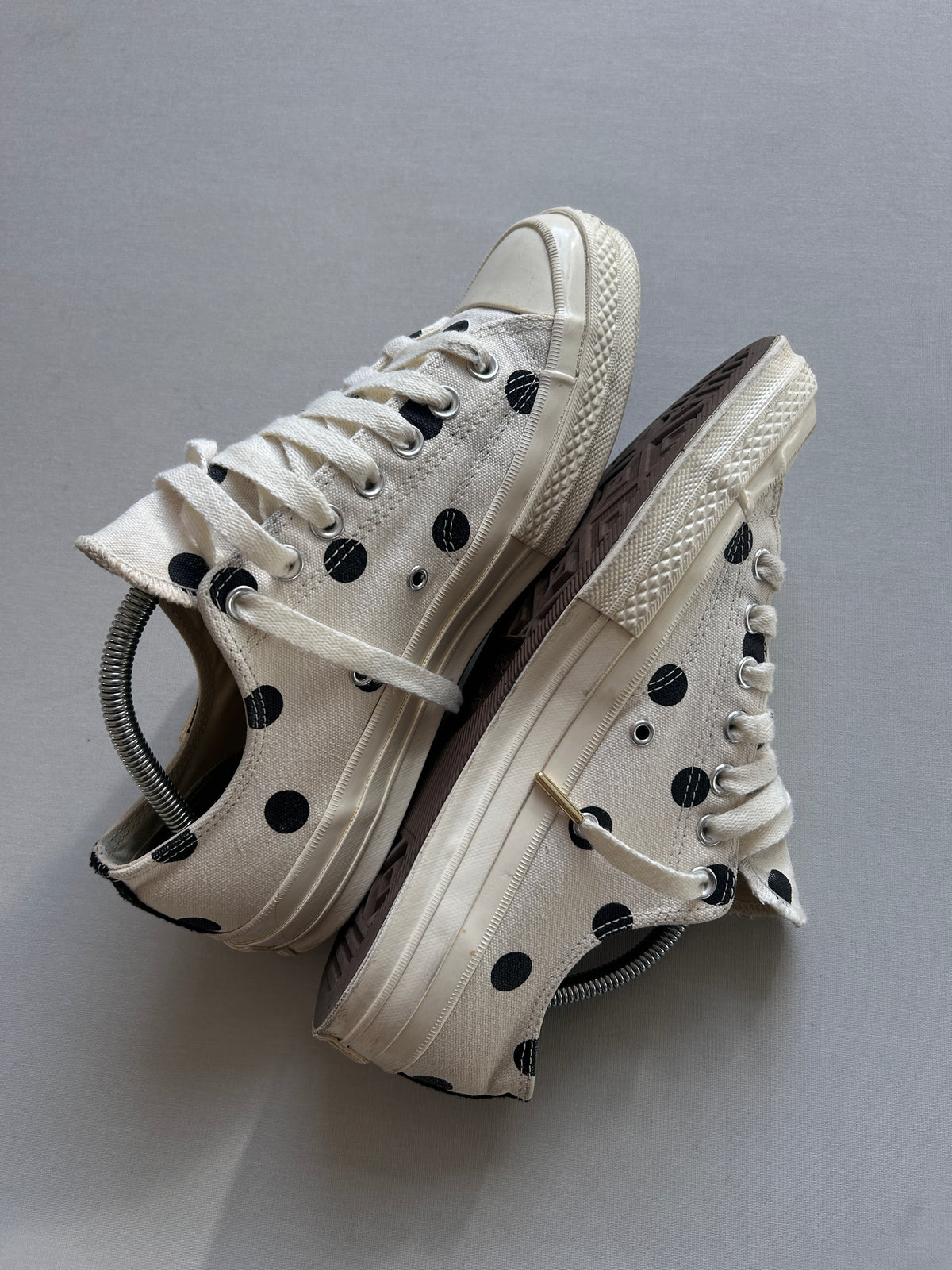 CONVERSE POLKADOT X CDG (42,5EU)