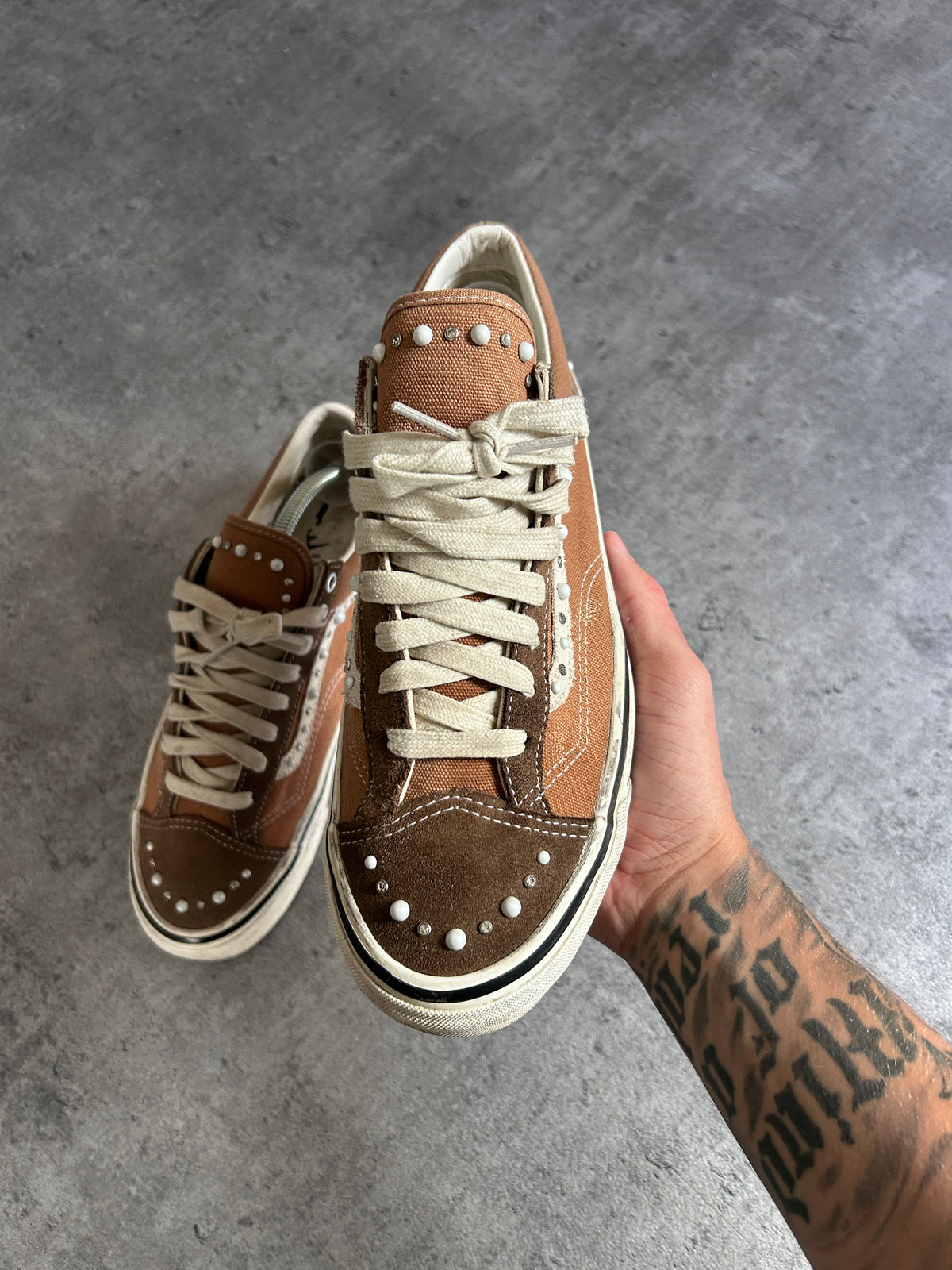VANS OLD SKOOL LX 36 BROWN (42.5)