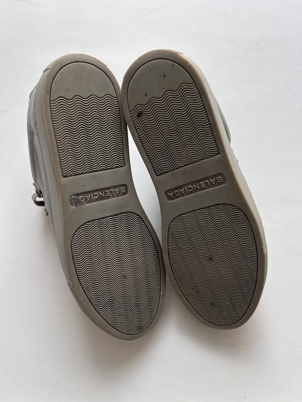 BALENCIAGA ARENA LOW (42EU)