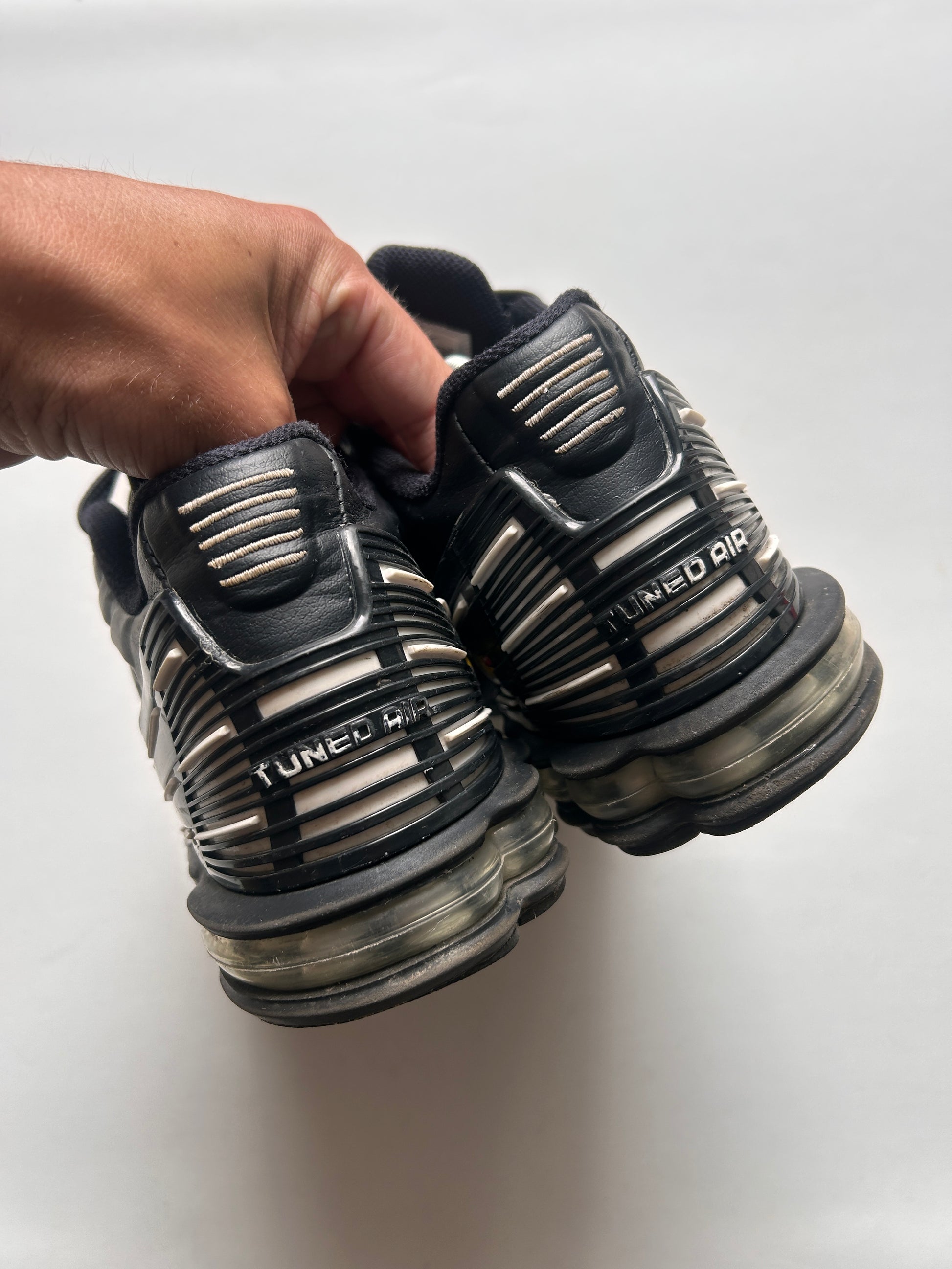 AIR MAX PLUS 3 “GREY/BLACK” 45,5EU