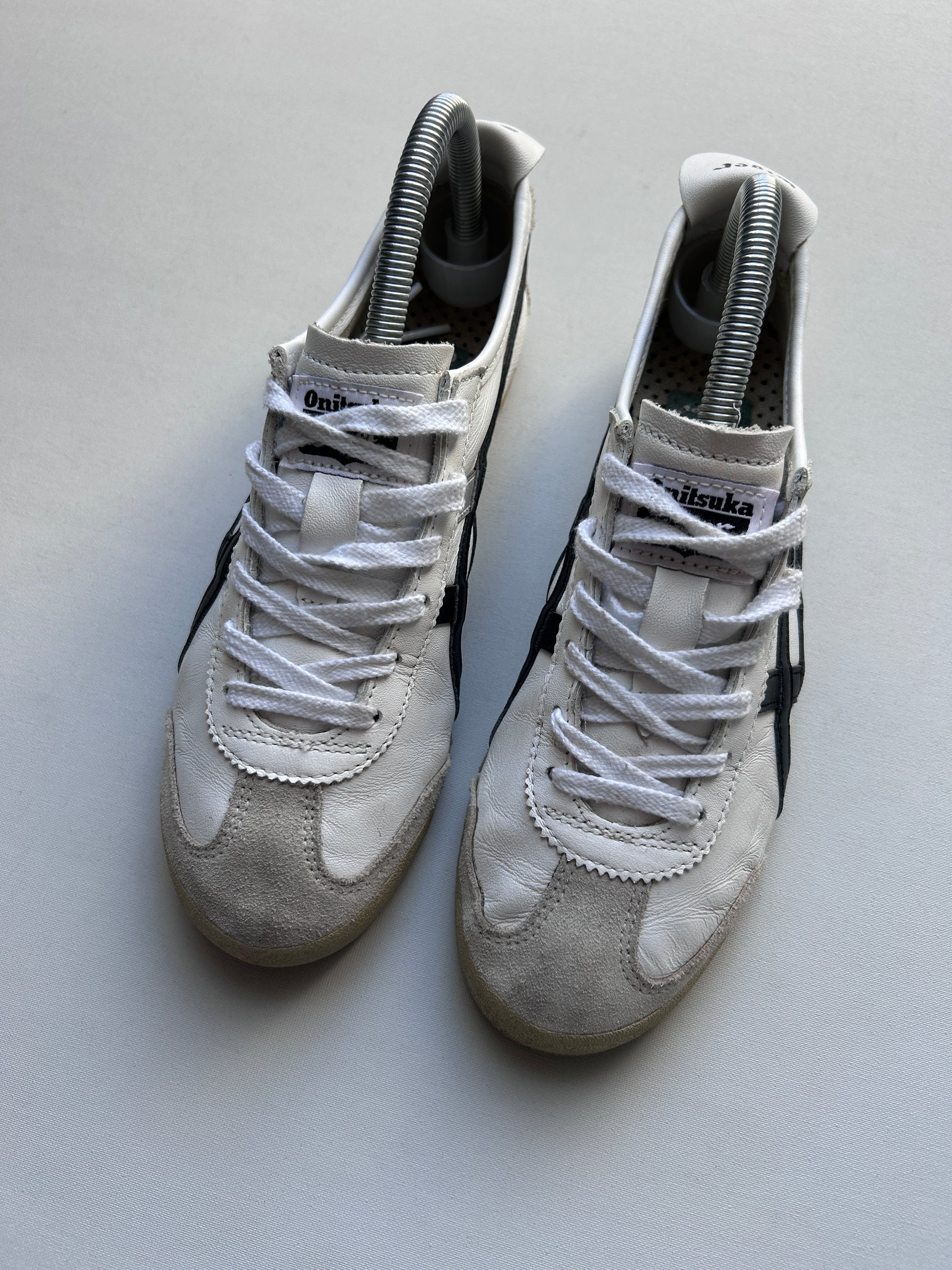 ASICS ONITSUKA TIGER “WHITE/SILVER” 38EU