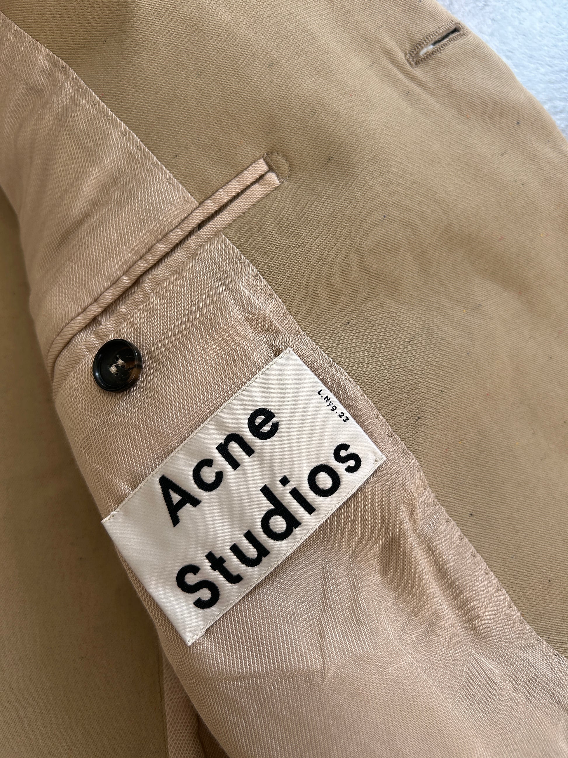 ACNE STUDIOS BLAZER (M)