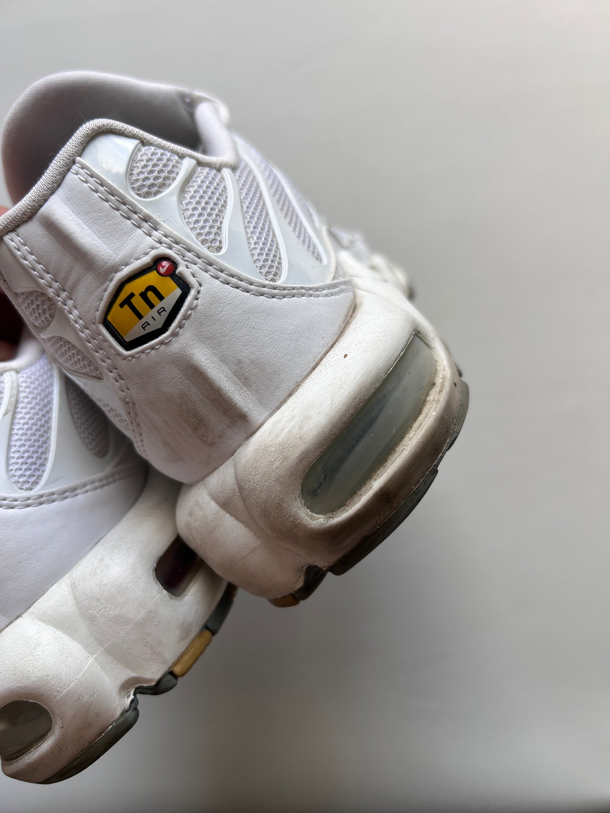 AIR MAX PLUS “WHITE” 42EU