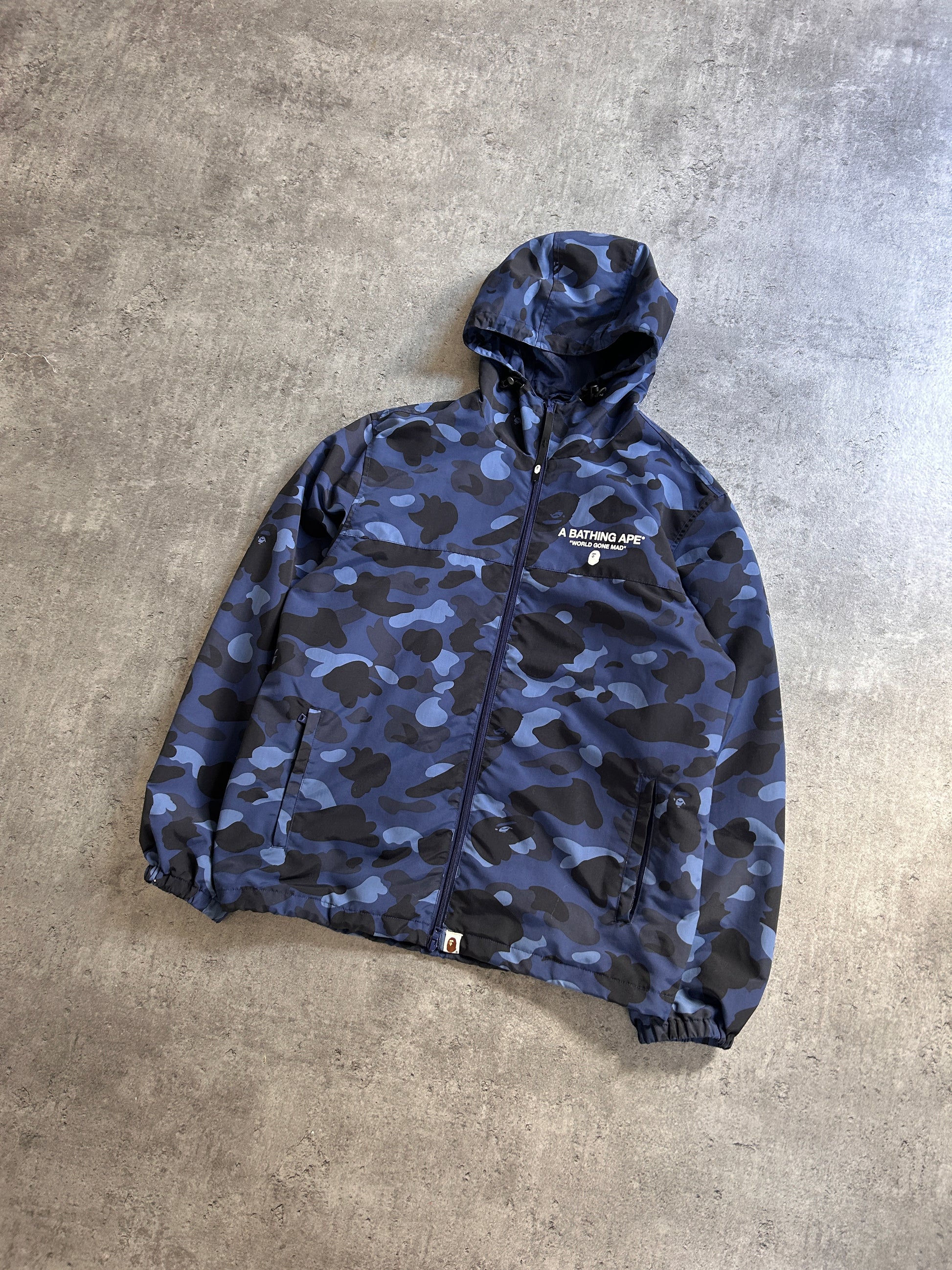 BAPE CAMO WINDBREAKER (L)
