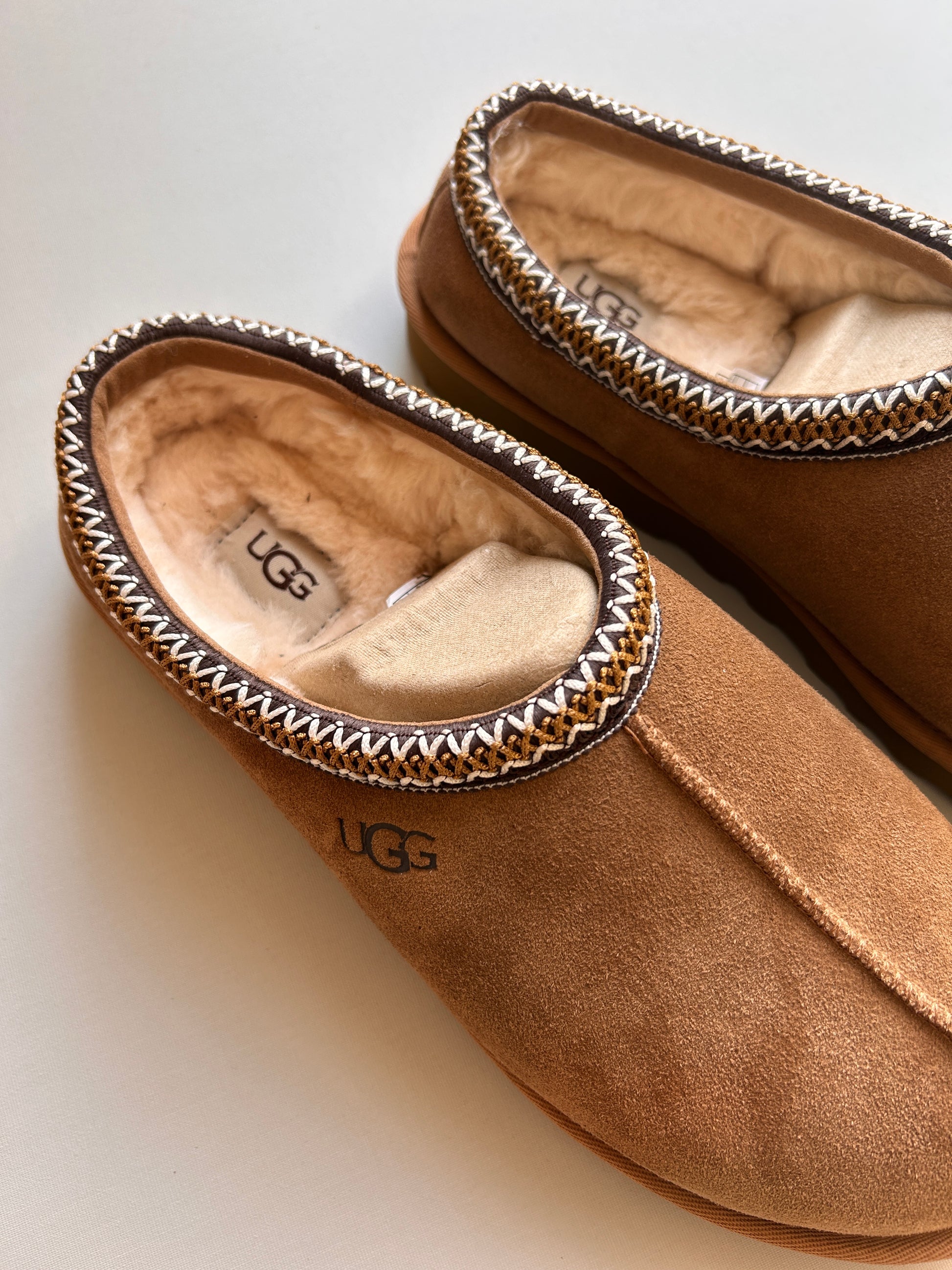 UGG TASMAN SLIPPER “BROWN” 44EU