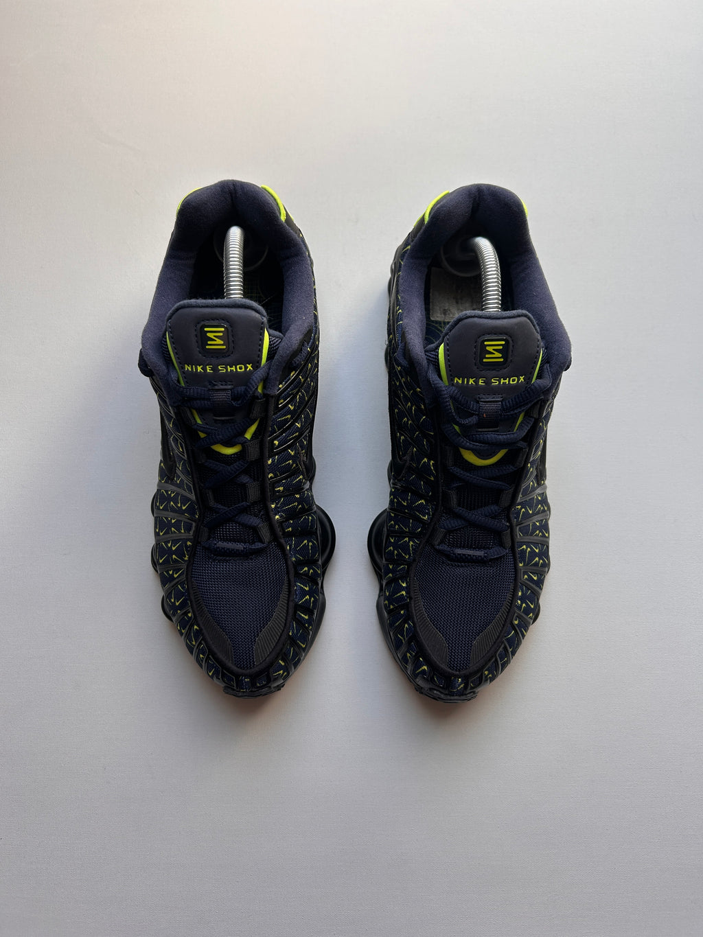 NIKE SHOX TL “MULTI SWOOSH” 42,5EU