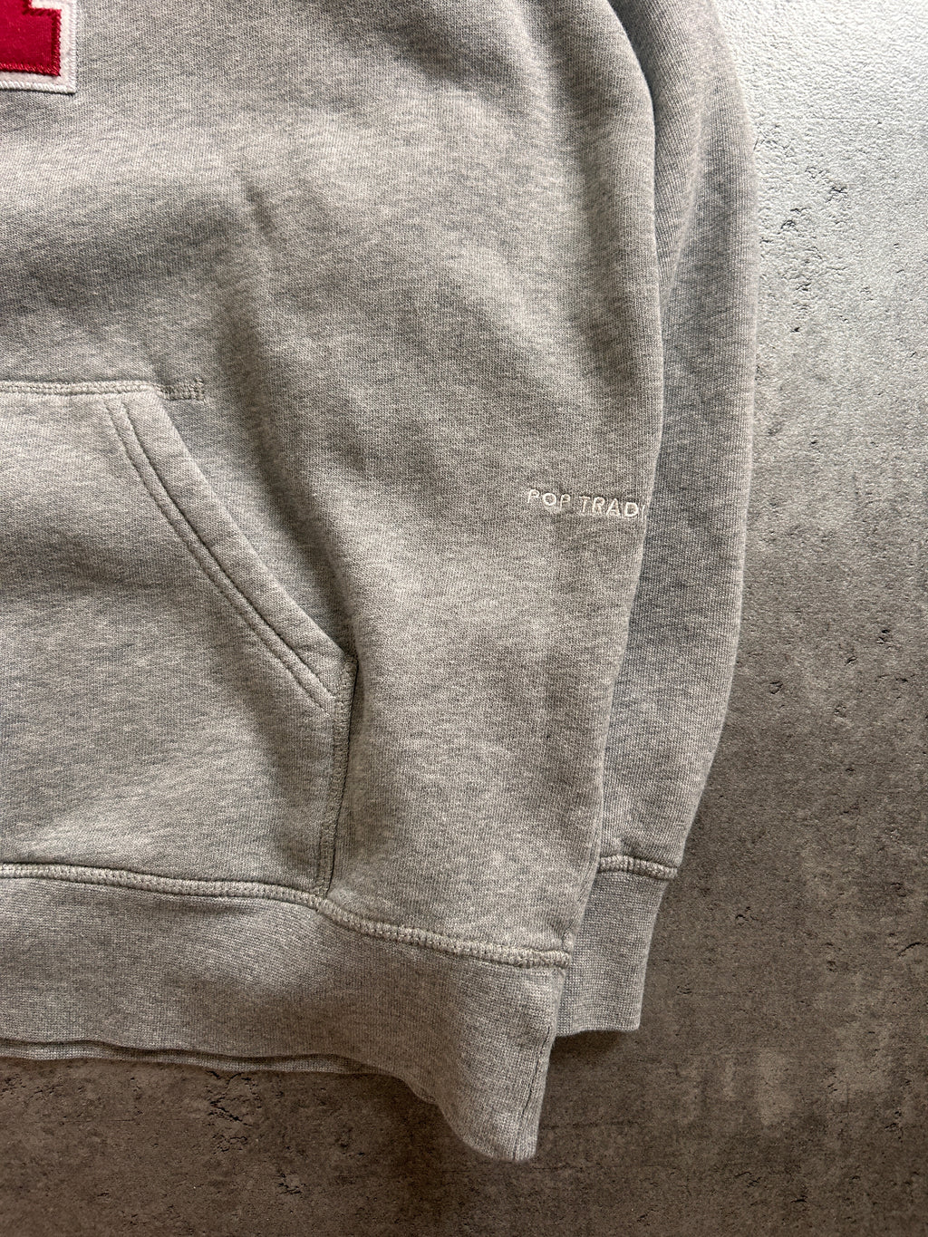 POP TRADING COMPANY HOODIE (L)