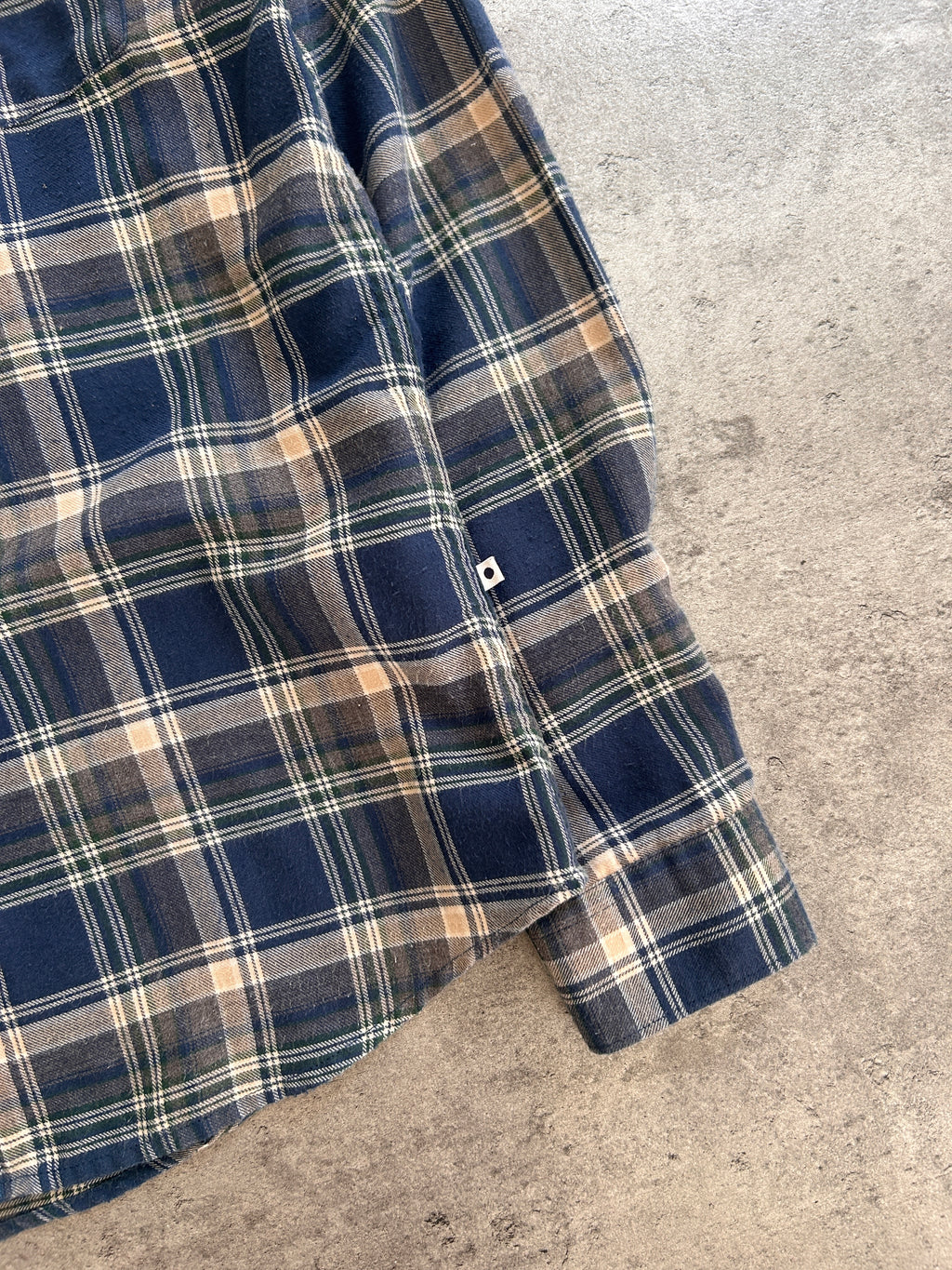 NNO7 FLANNEL (S)