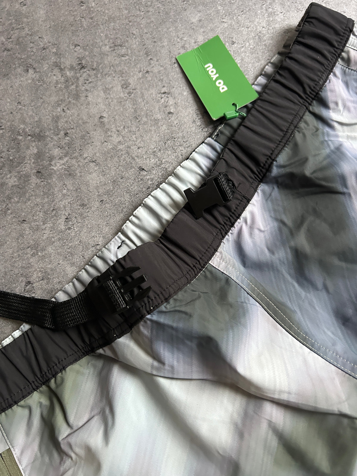SAUNA TECH CAMO TRACKPANTS (L)