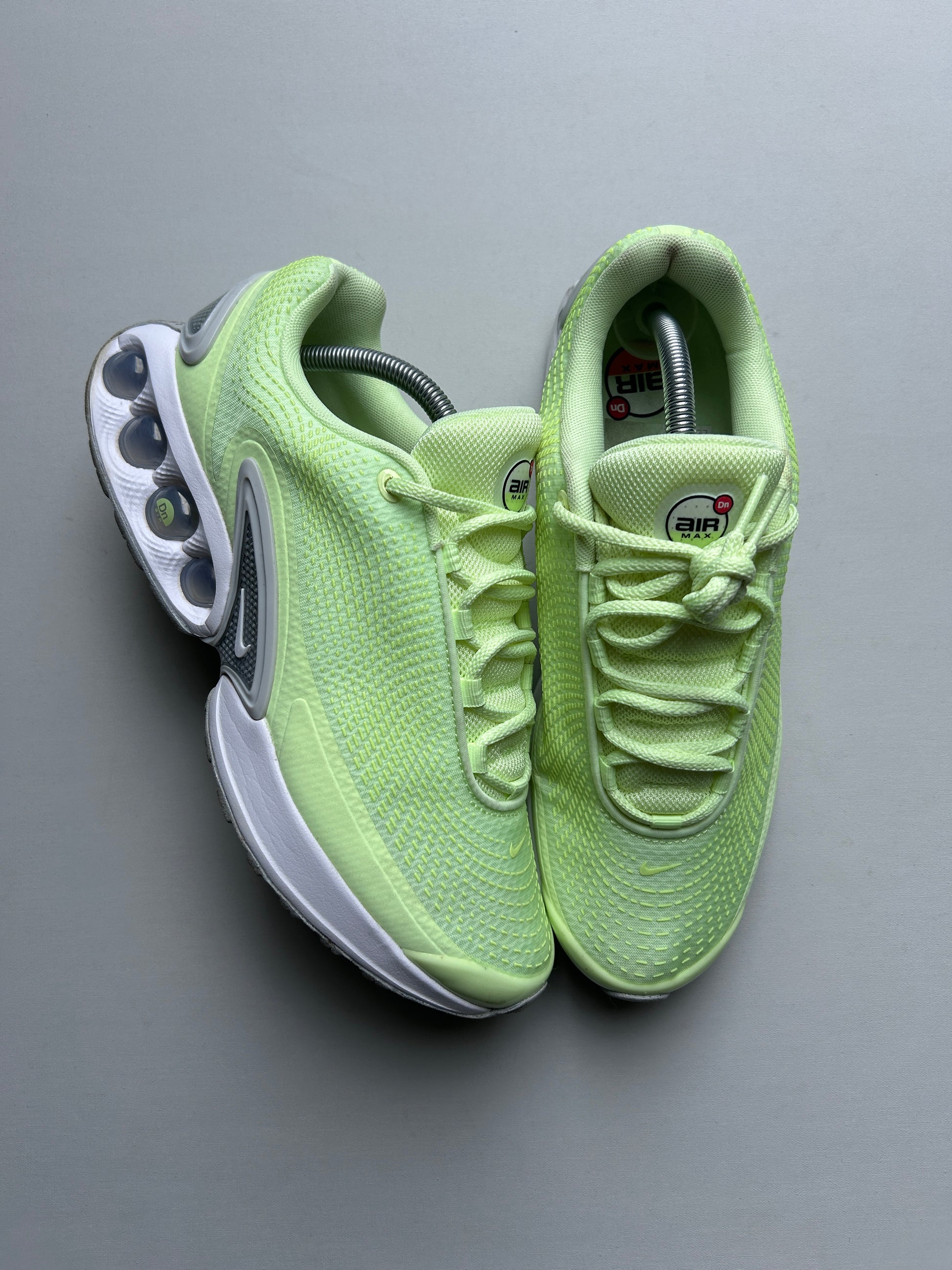 AIR MAX DN “WHITE/VOLT” 43EU