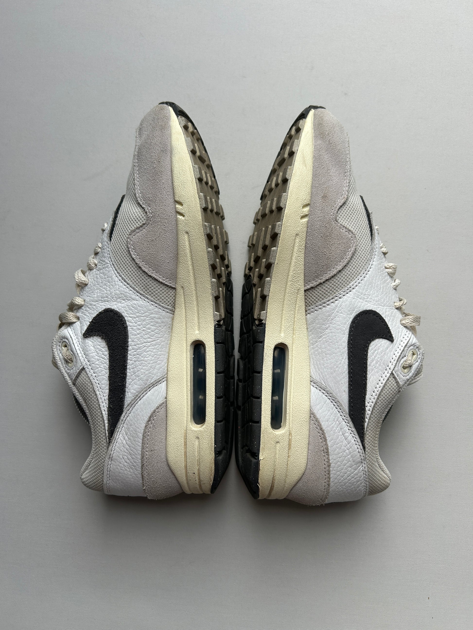 AIR MAX 1 “LIGHT BONE” 44EU