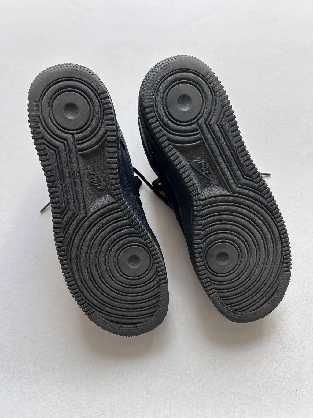 AIR FORCE 1 BLACK (42.5EU)