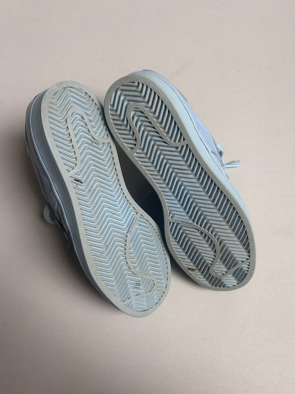 ADIDAS SUPERSTAR X PHARELL (38,5EU)