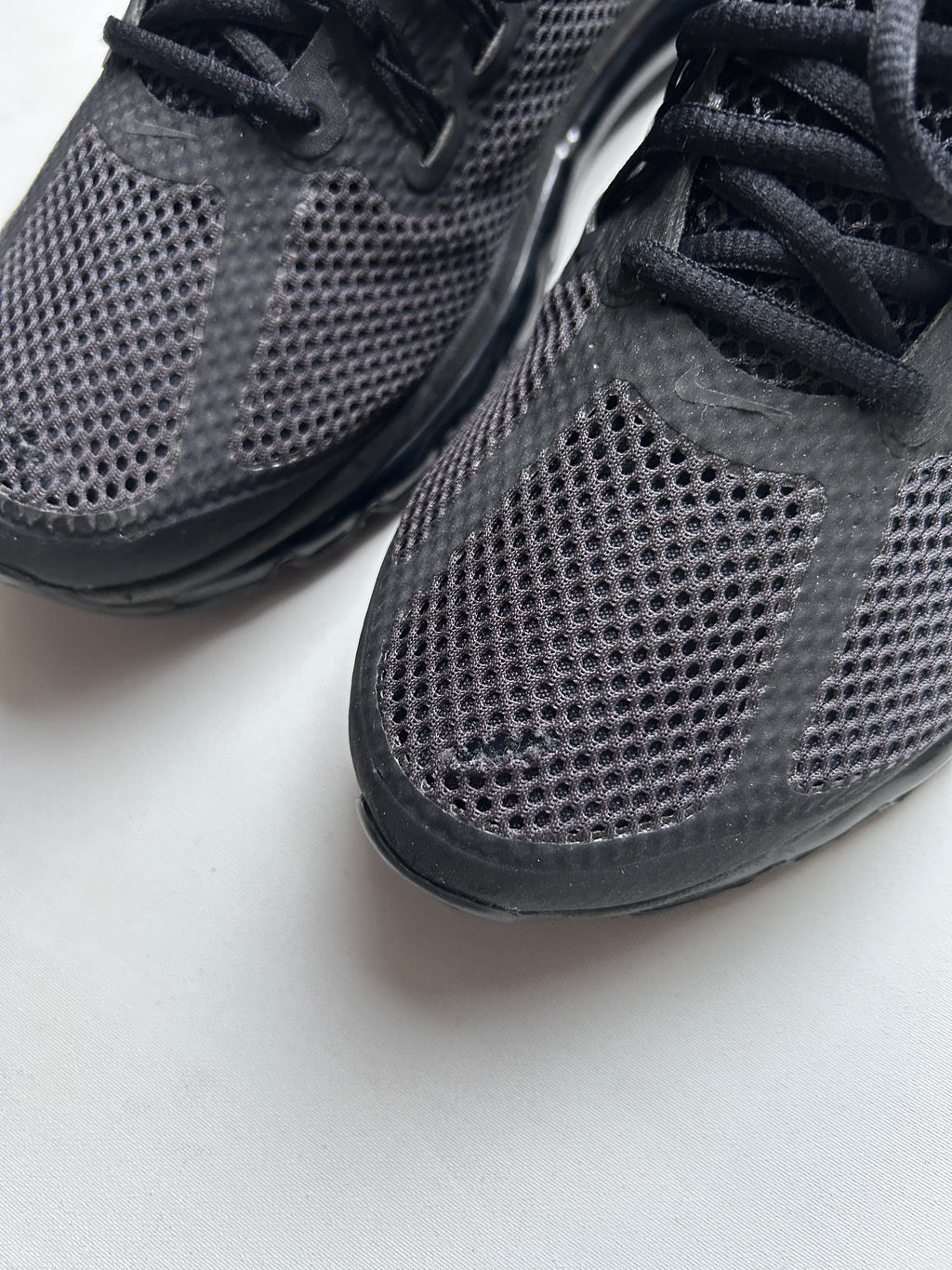 AIR MAX 2013 “TRIPLE BLACK” 46EU