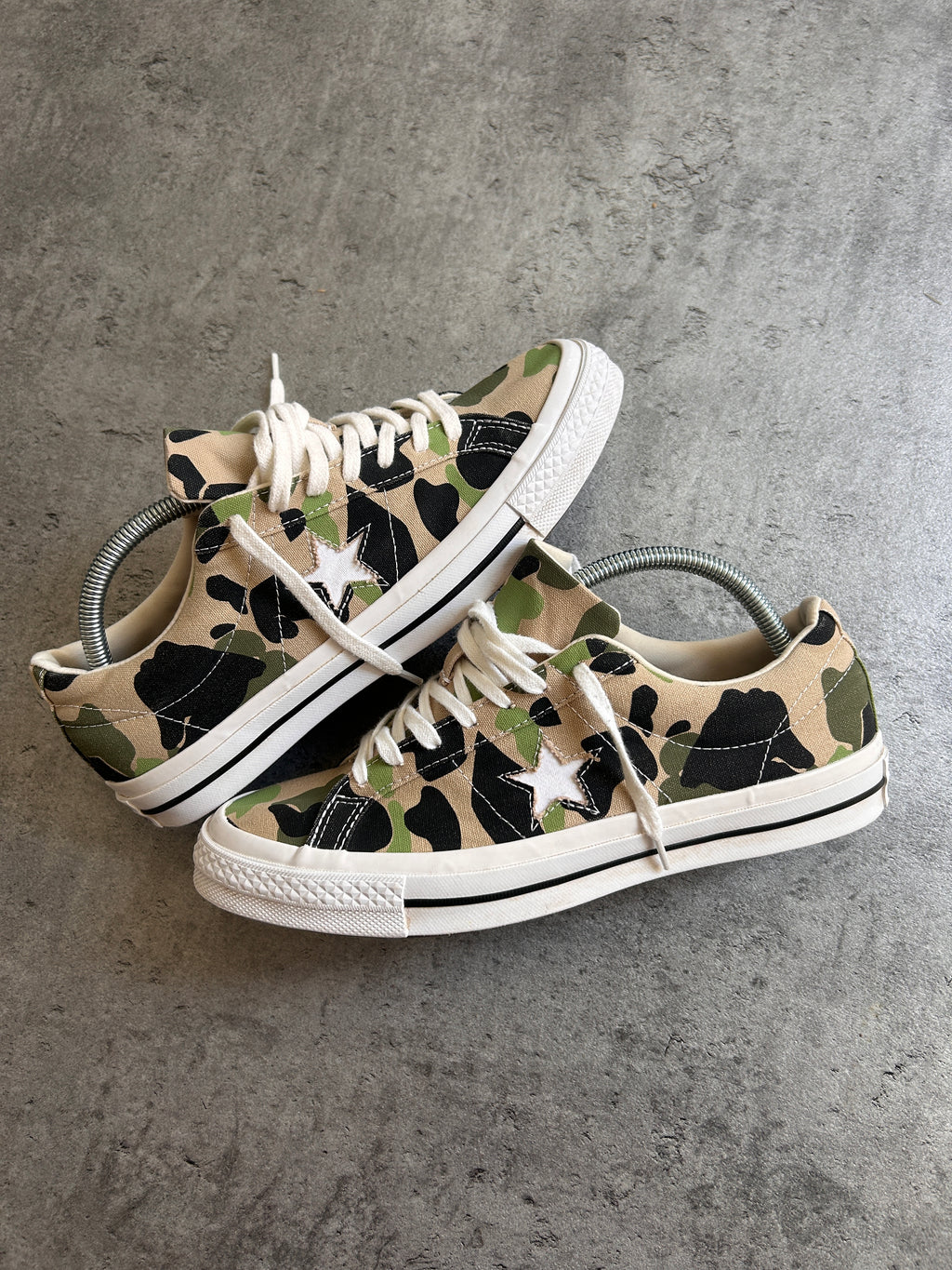 CONVERSE ONE STAR CAMO (42/42.5)