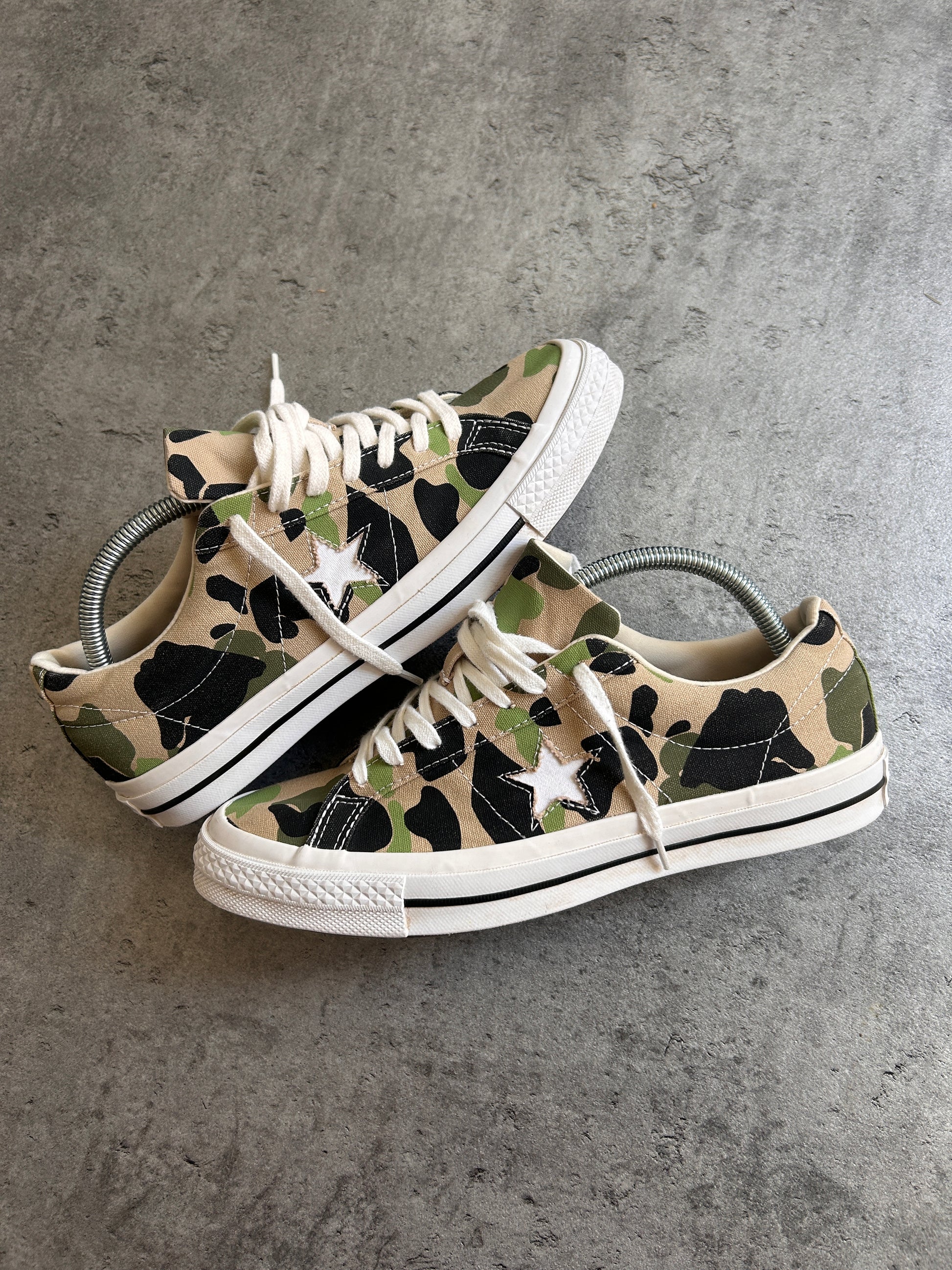 CONVERSE ONE STAR CAMO (42/42.5)