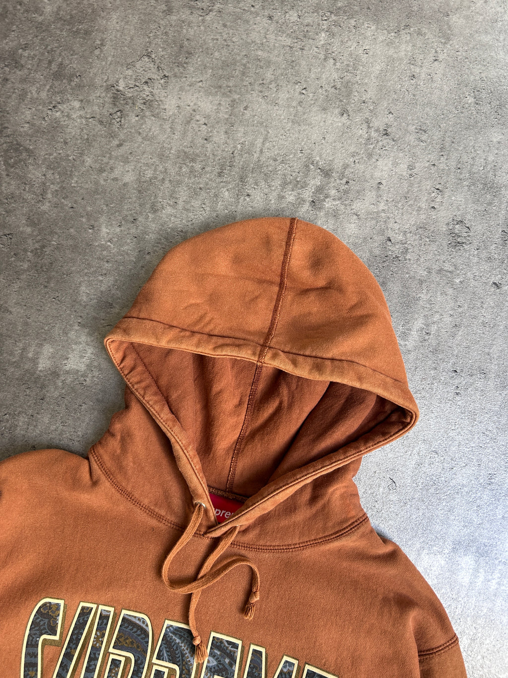 SUPREME FUCK EM ALL PAISLEY HOODIE (M)