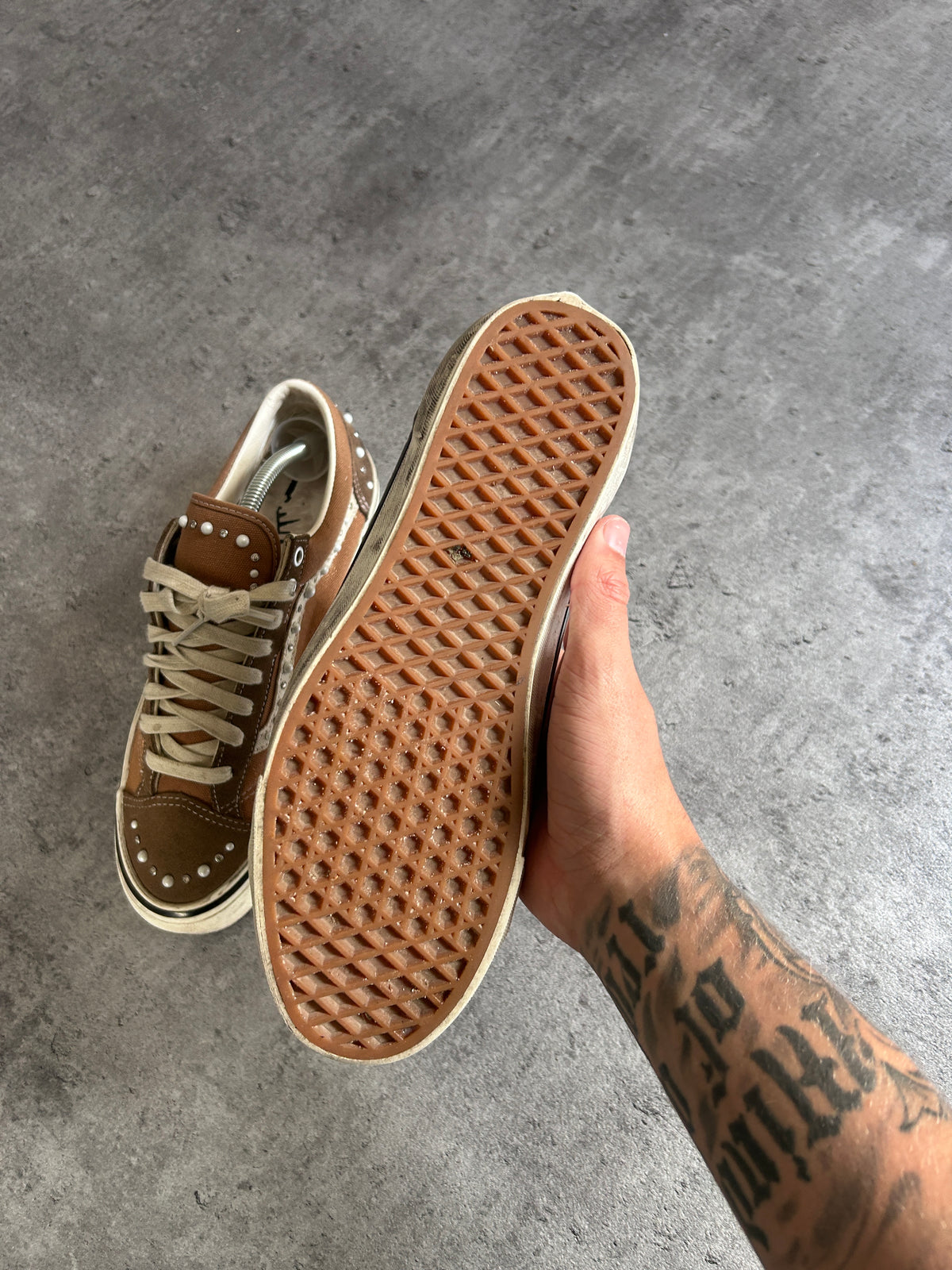 VANS OLD SKOOL LX 36 BROWN (42.5)