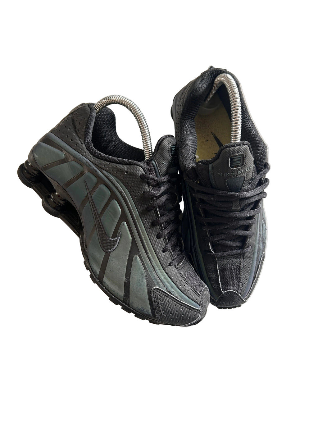 NIKE SHOX R4 REFLECTIVE SE (39EU)