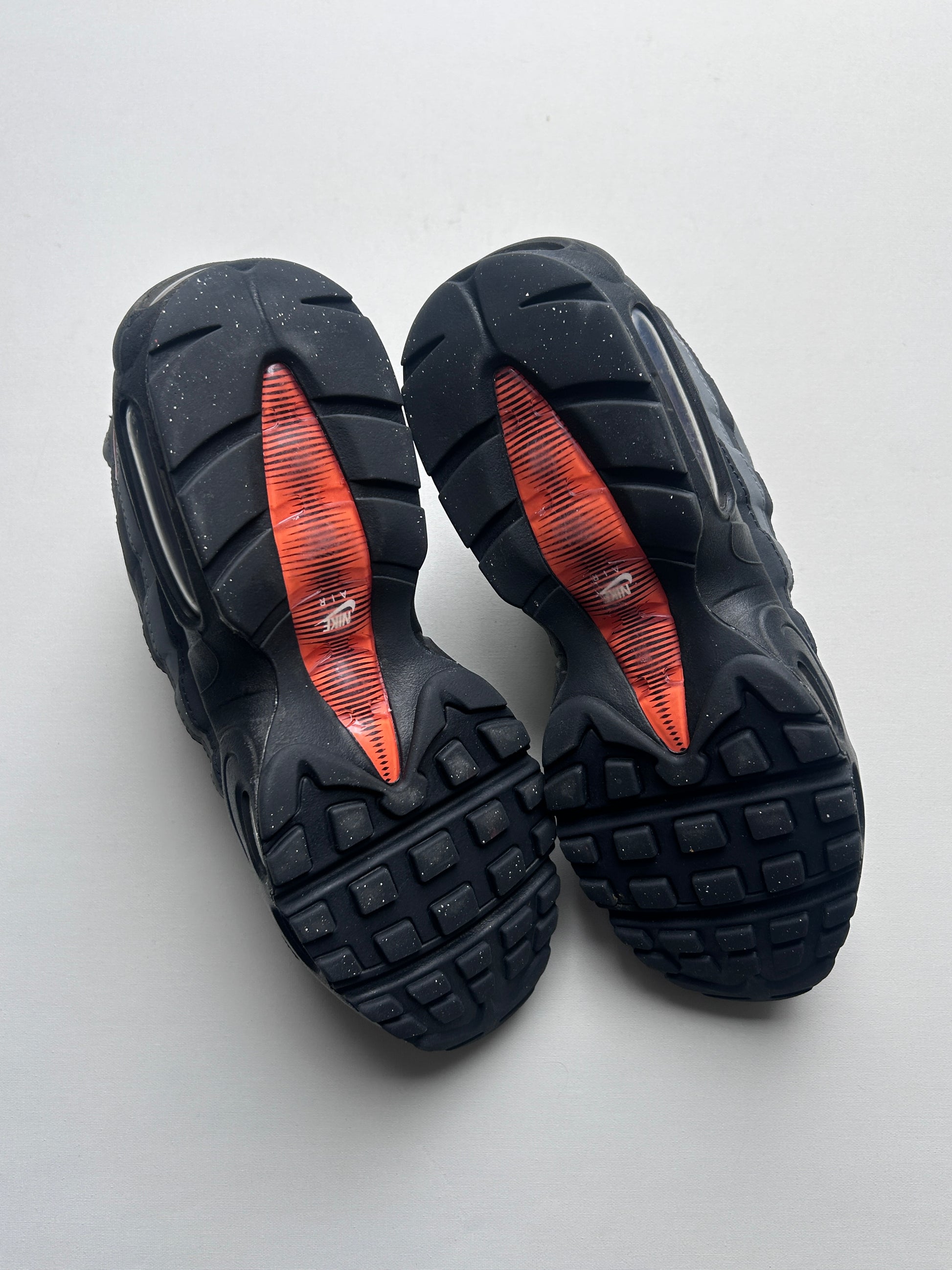 AIR MAX 95 “BLACK/ORANGE” 42EU