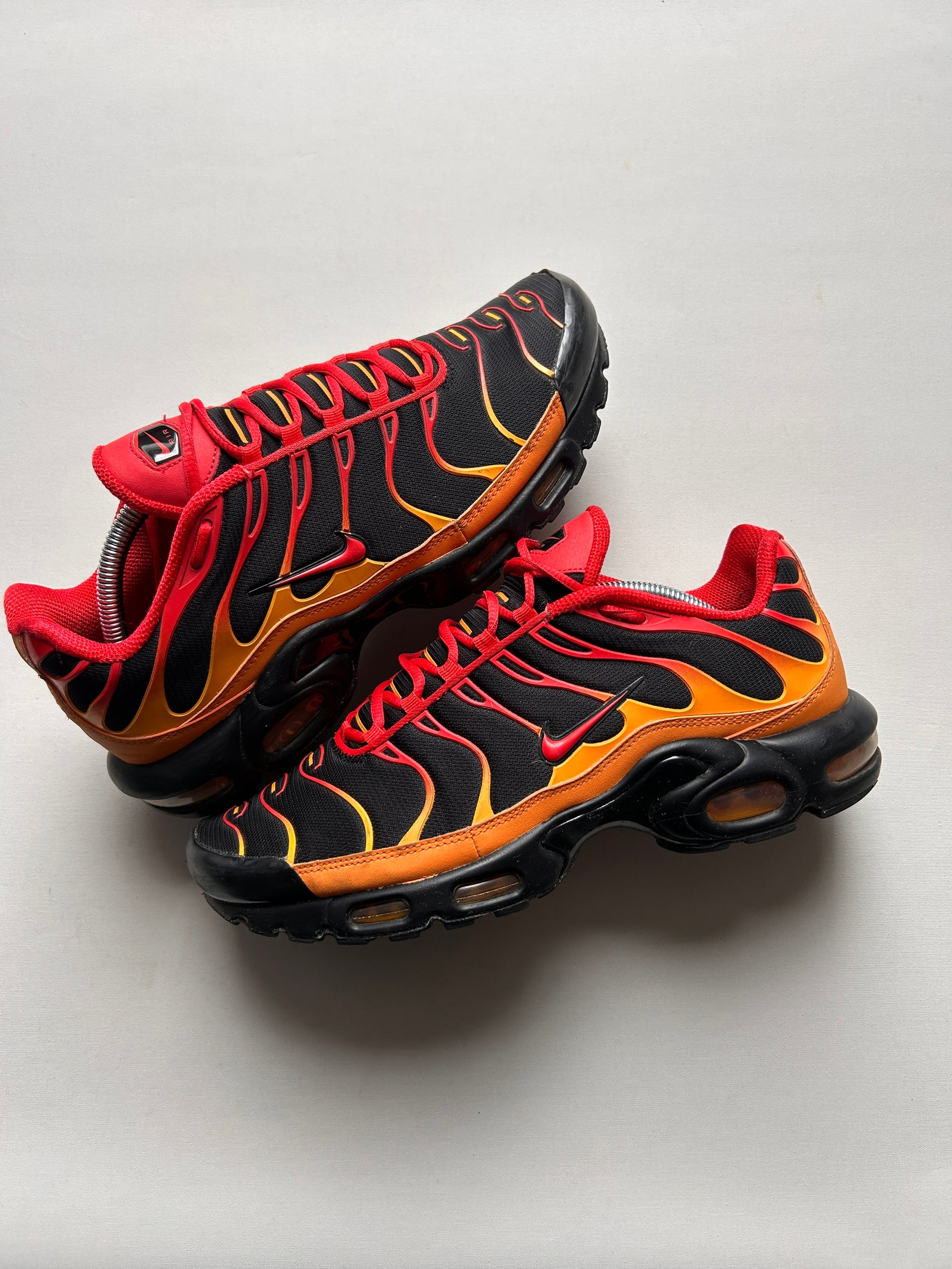 AIR MAX PLUS “VOLCANO” 44,5EU