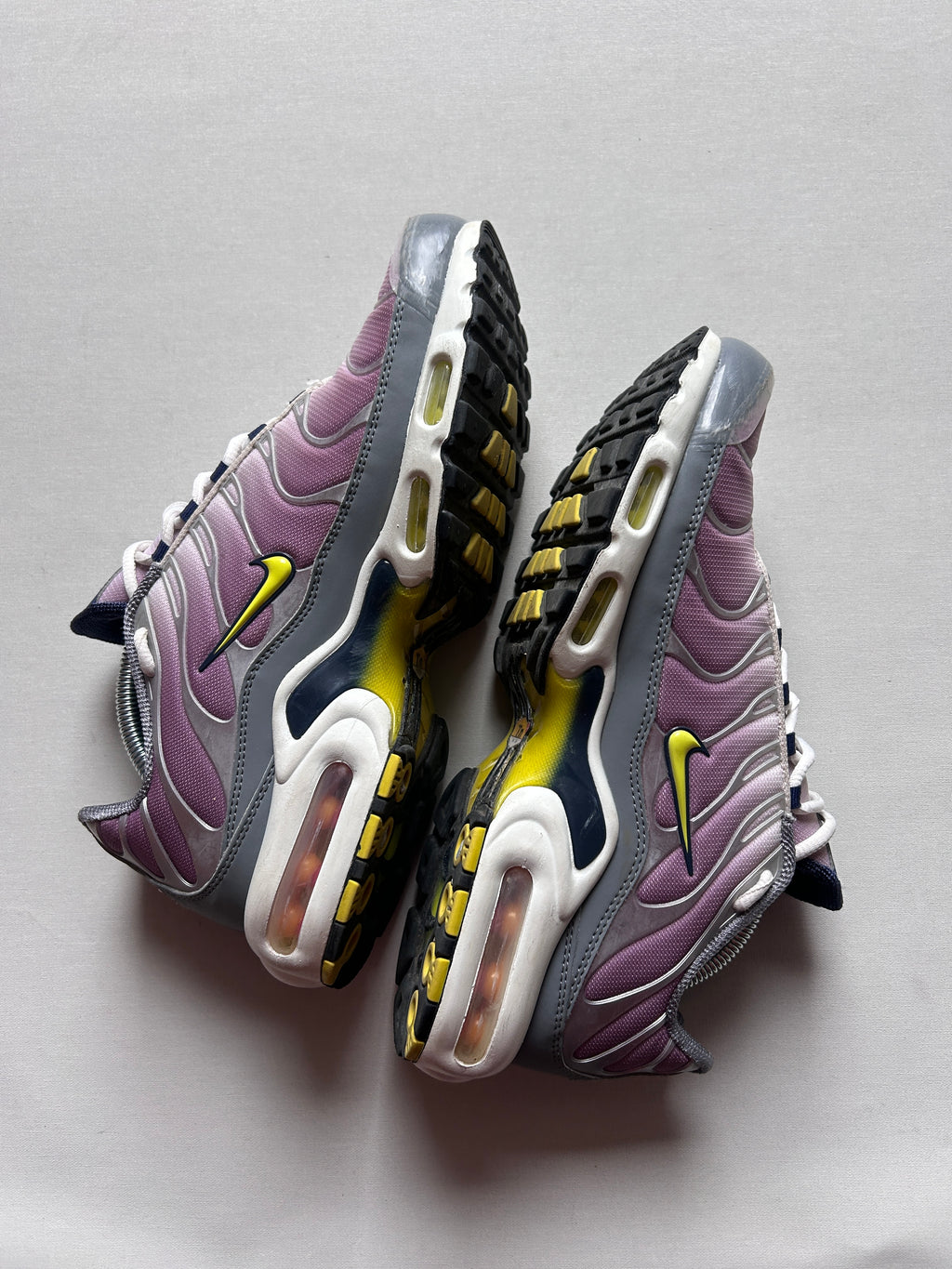 AIR MAX PLUS “VIOLET DUST” 42,5EU