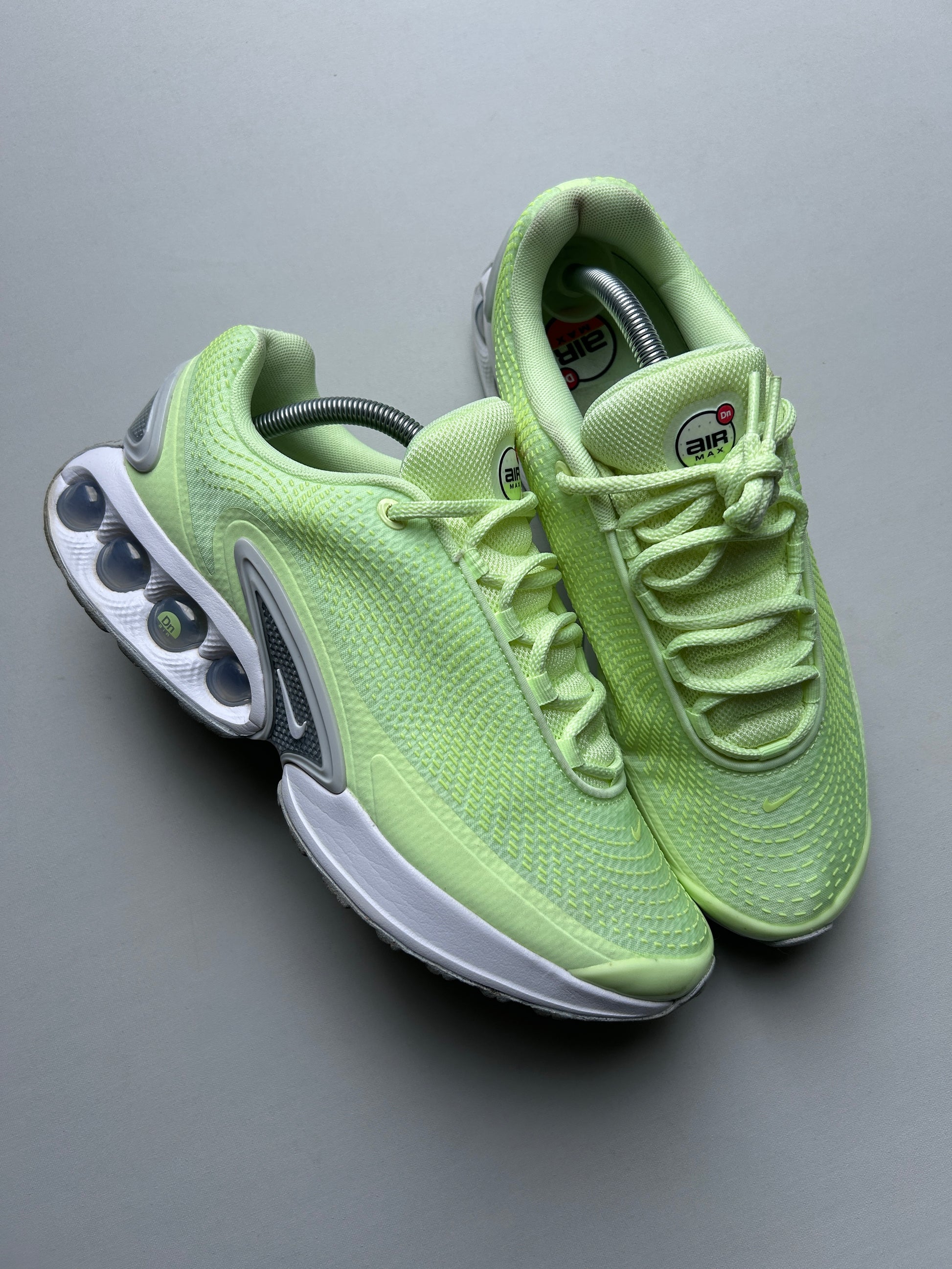 AIR MAX DN “WHITE/VOLT” 43EU