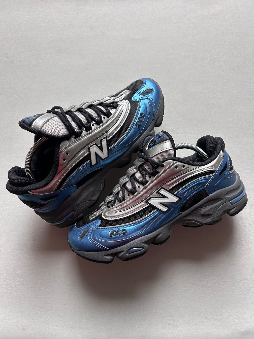 NEW BALANCE 1000N (44EU)