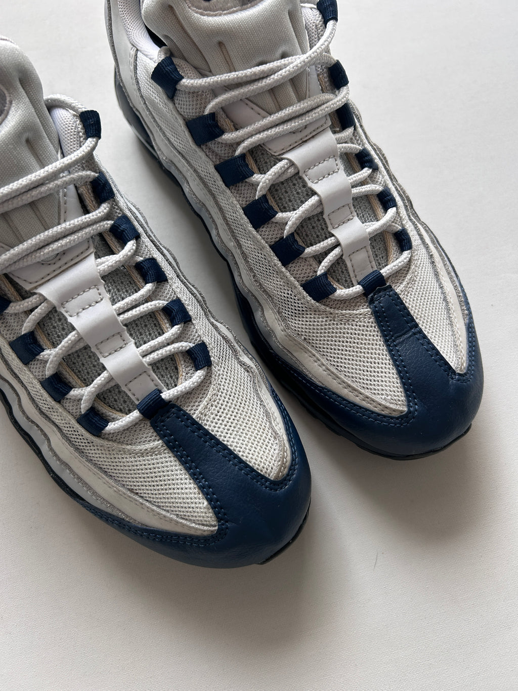 AIR MAX 95 “WHITE NAVY” 44EU