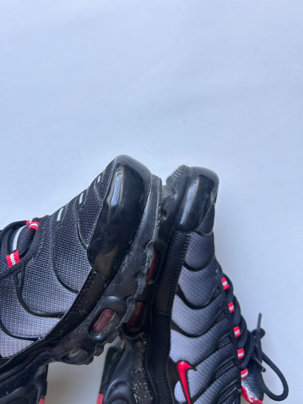 AIR MAX PLUS “BLACK RED GRADIENT” 44,5EU