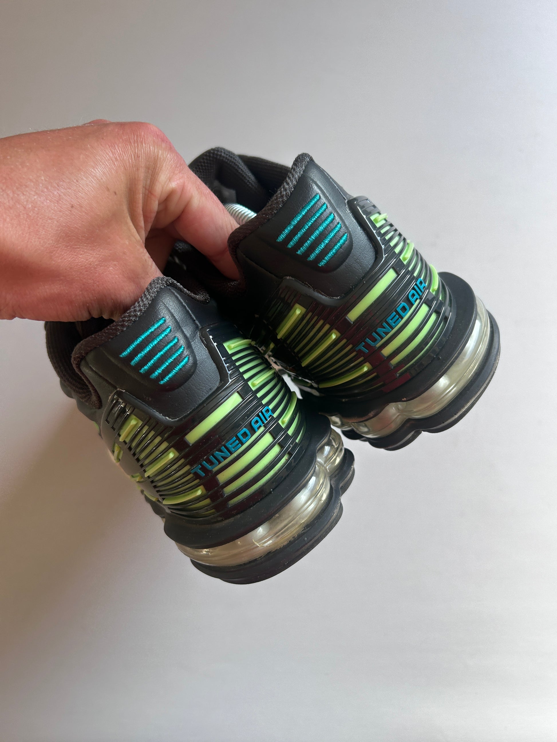 AIR MAX PLUS 3 “GHOST GREEN” 44,5EU”