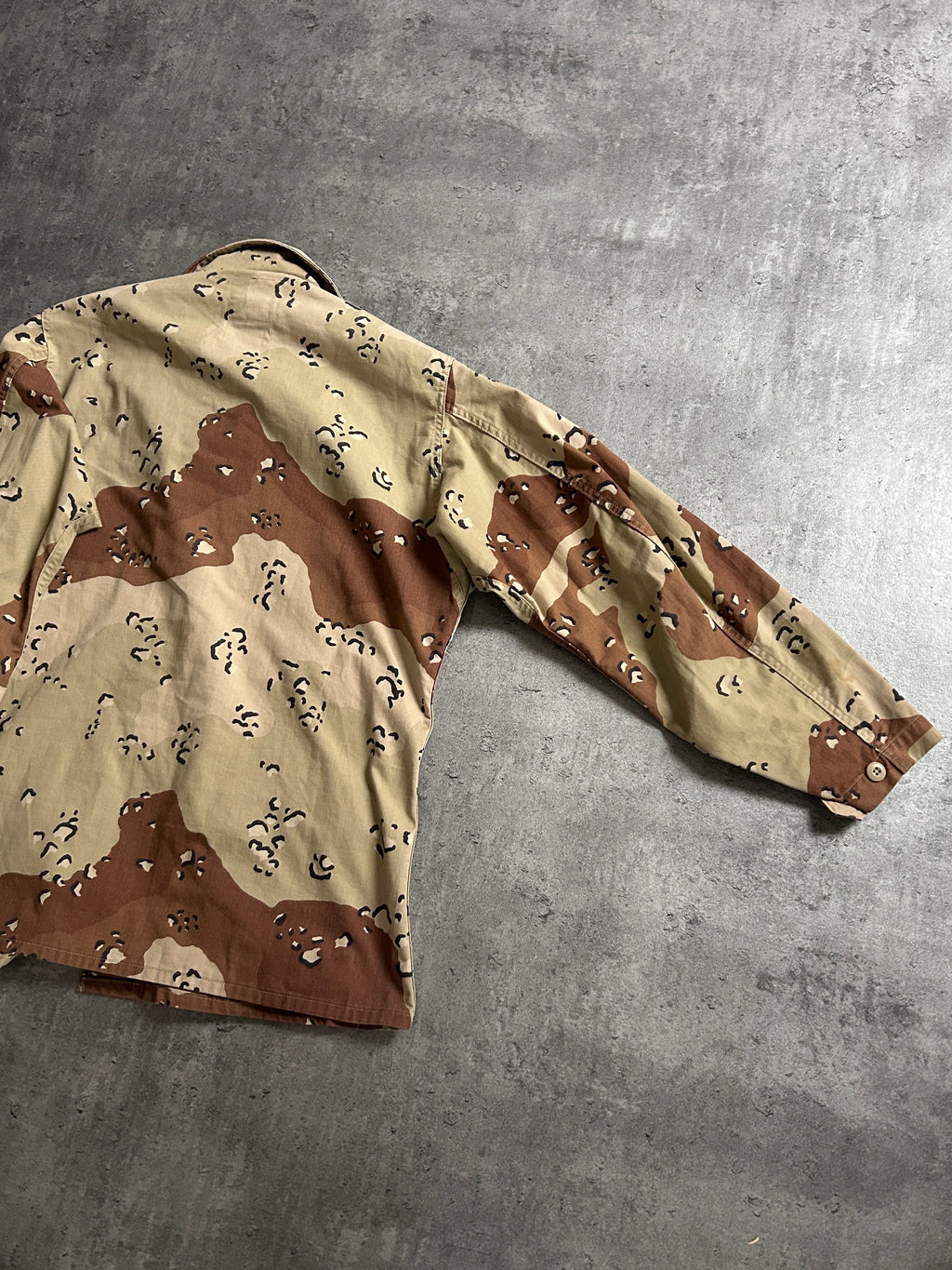 MIYUKI ZOKU DESERT CAMO OVERSHIRT (L)