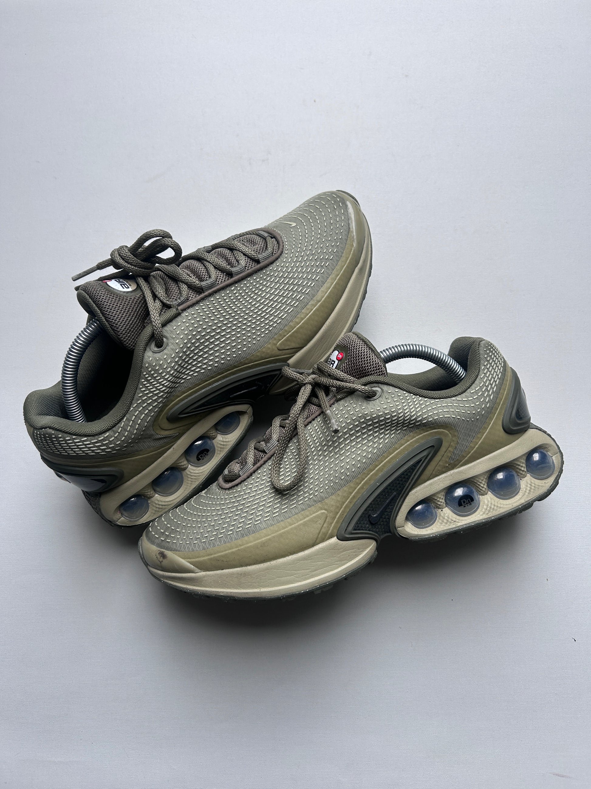 AIR MAX DN “KHAKI/OLIVE” 42,5EU