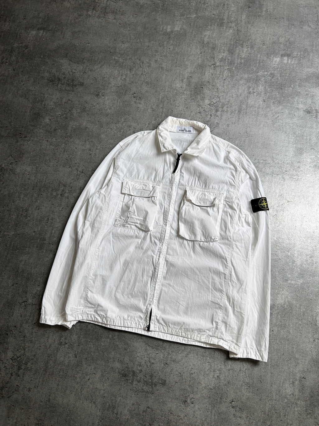 STONE ISLAND OVERSHIRT WHITE (L)
