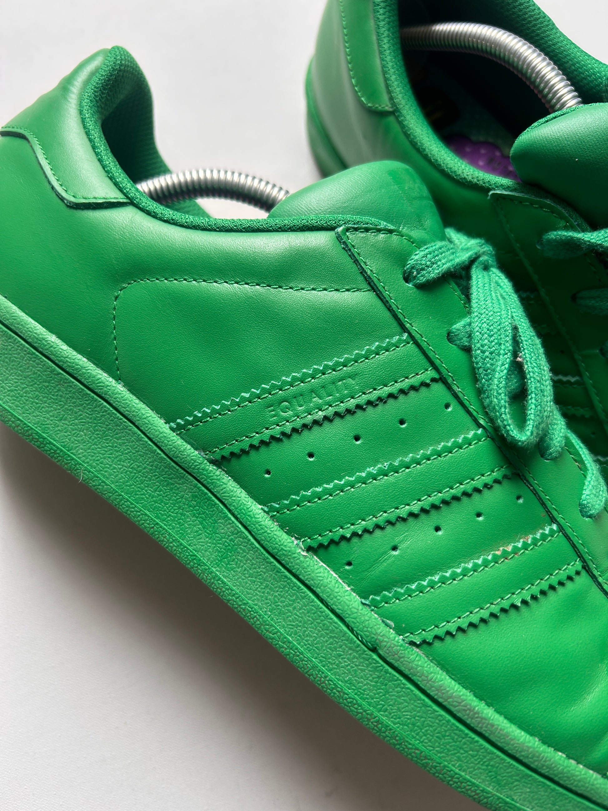 ADIDAS SUPERSTAR X PHARELL (45,5EU)