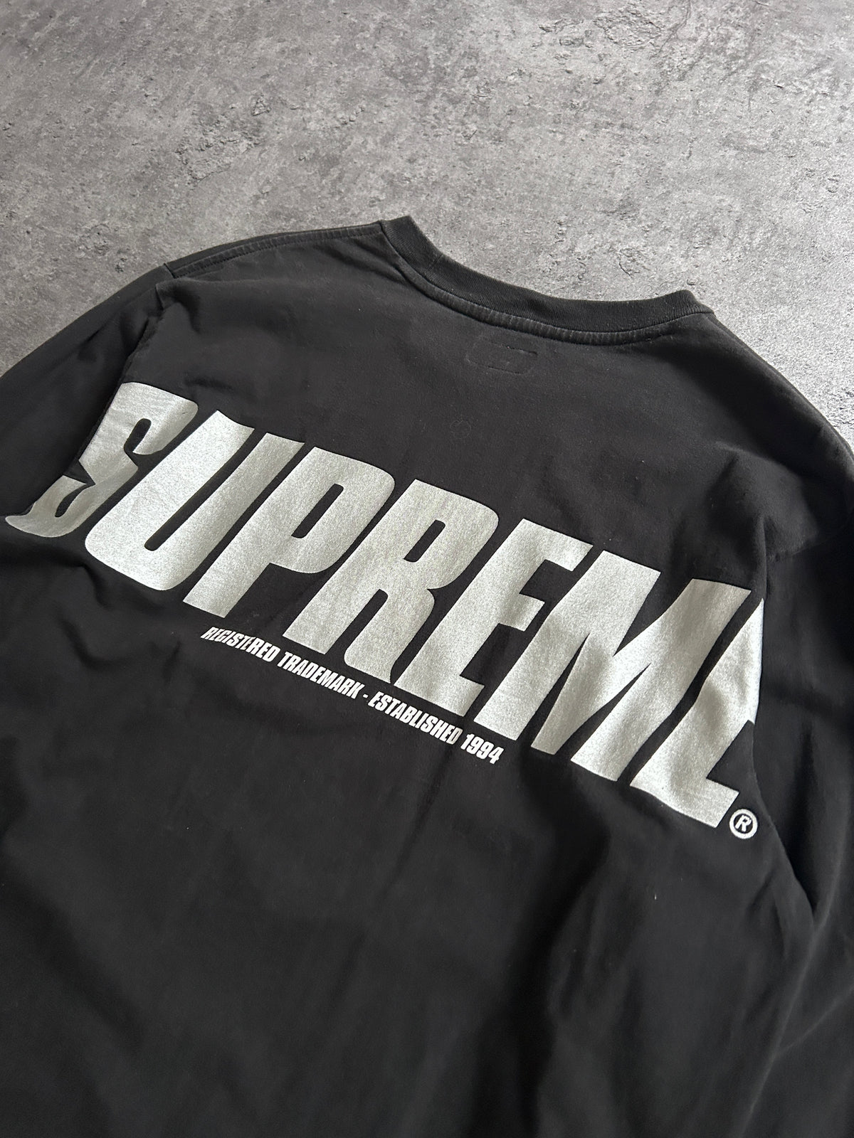 SUPREME TRADEMARK LONGSLEEVE (L)