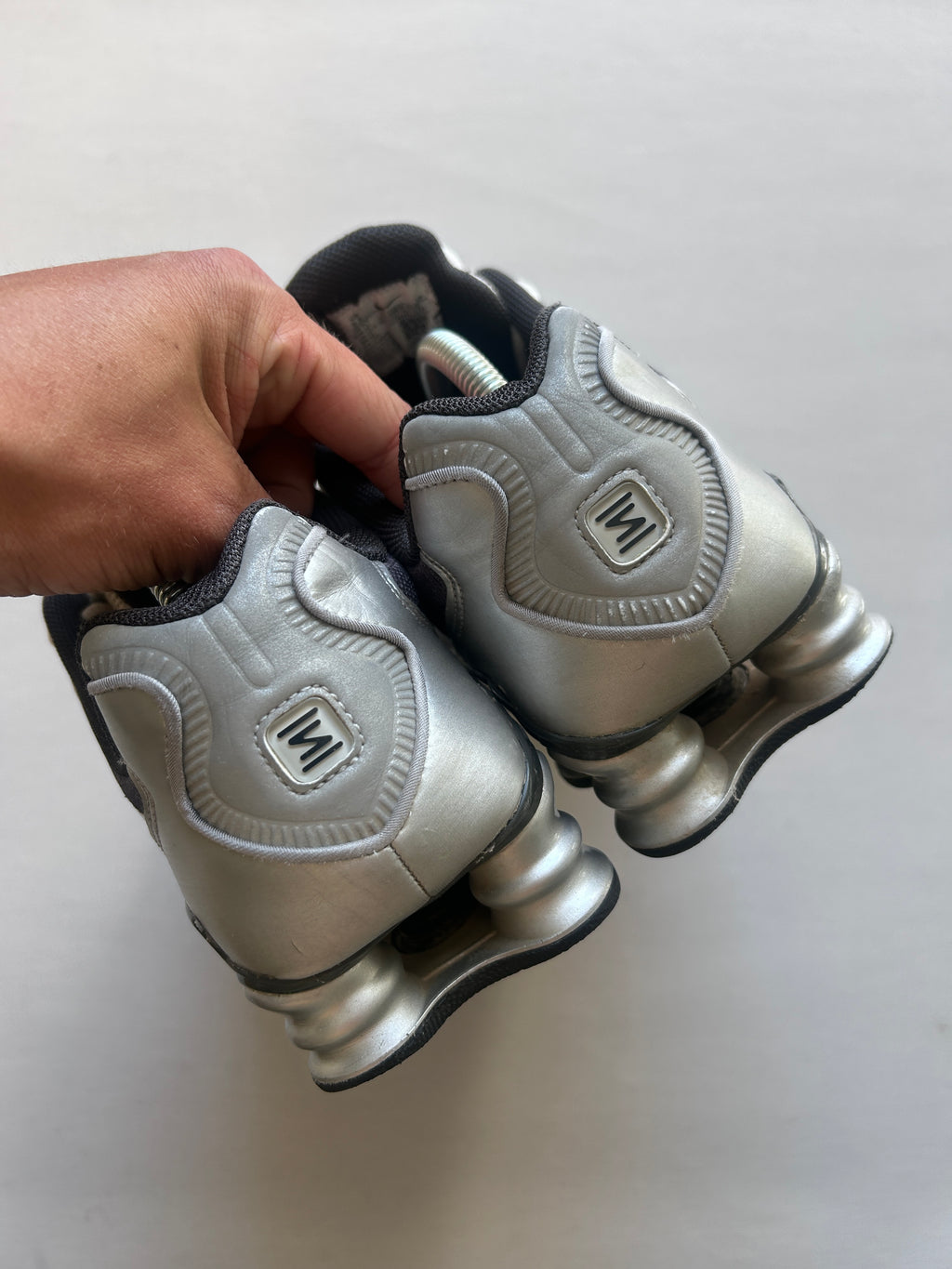 NIKE SHOX TL “METALLIC SILVER” 43EU