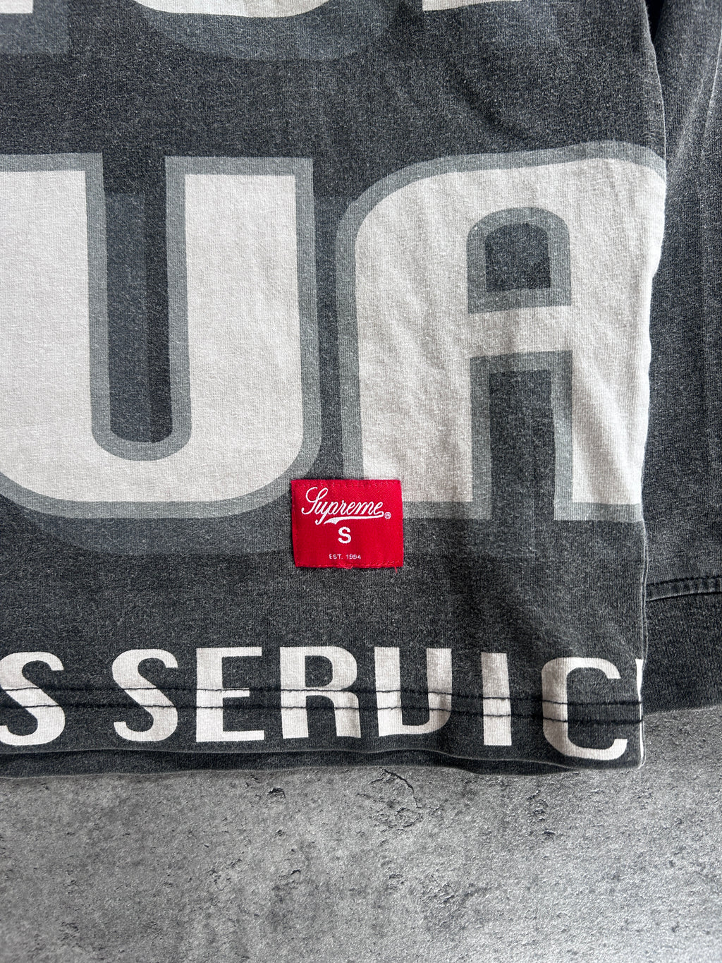 SUPREME WORLD CLASS LONGSLEEVE (S/M)