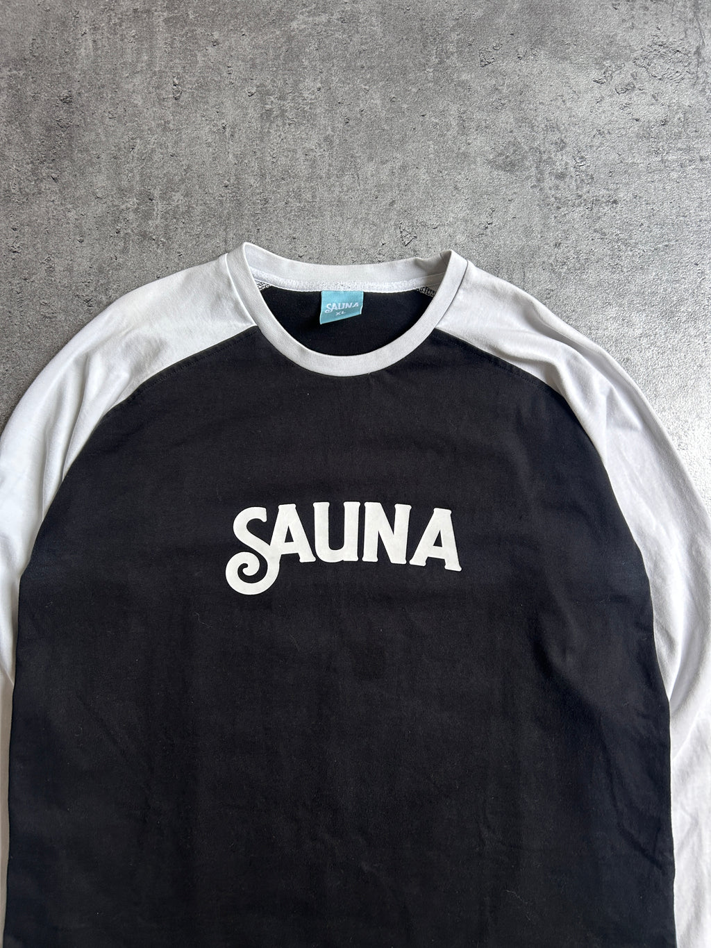 SAUNA RAGLAN LONGSLEEVE (M)