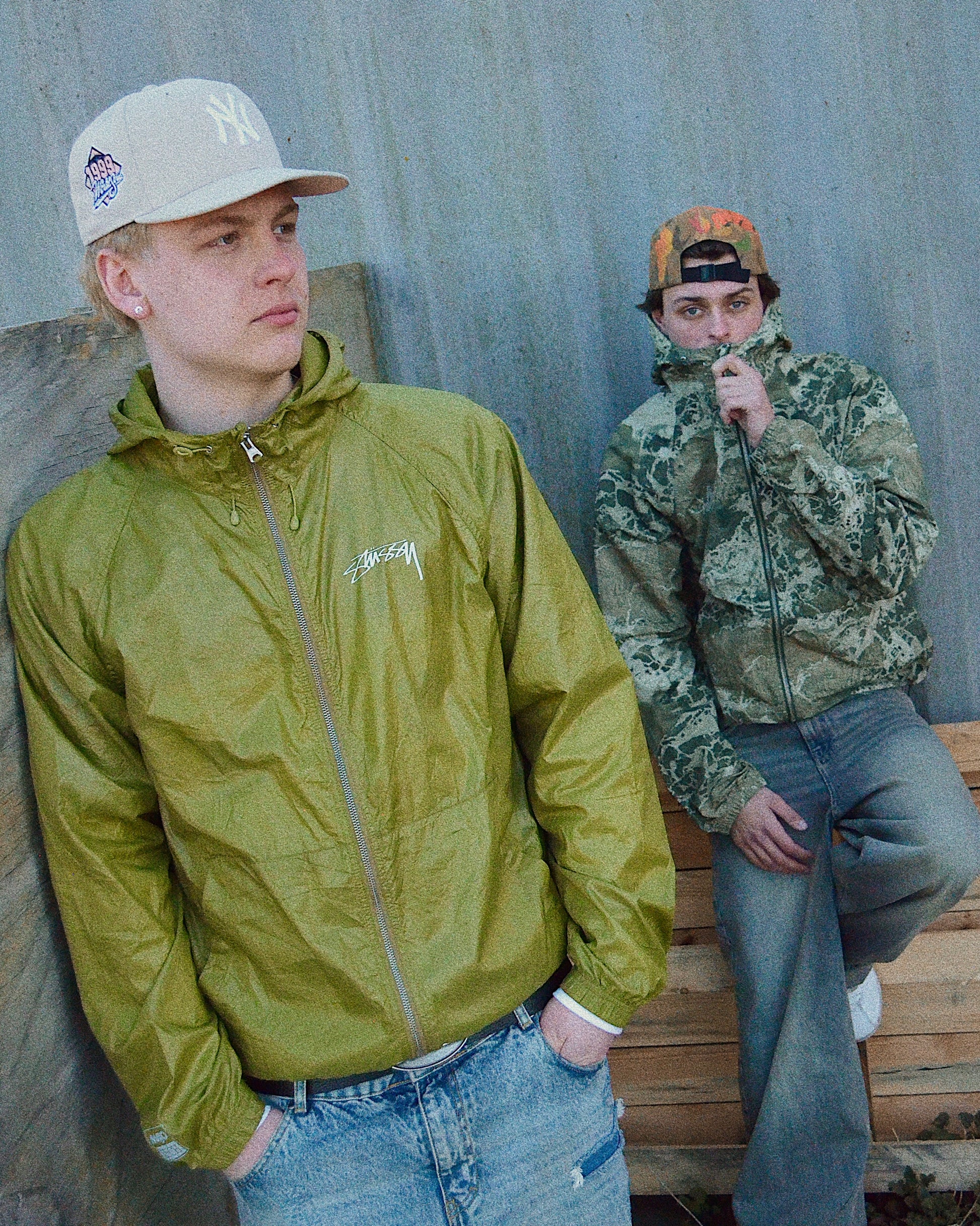 STÜSSY REALTREE WAV3 BEACH SHELL JACKET (L)