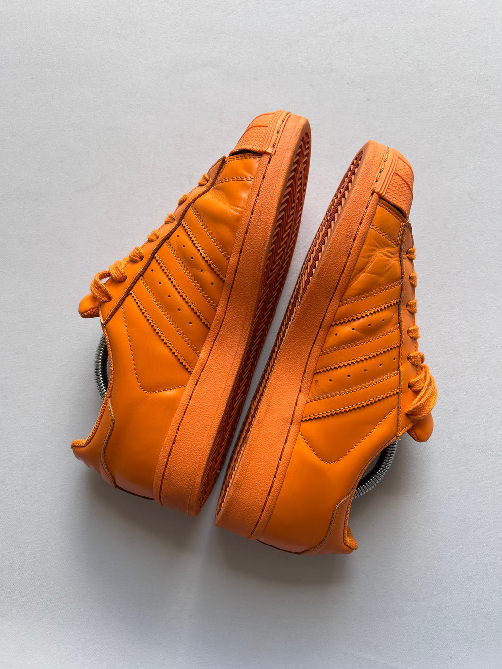 ADIDAS X PHARELL SUPERSTAR (41EU)