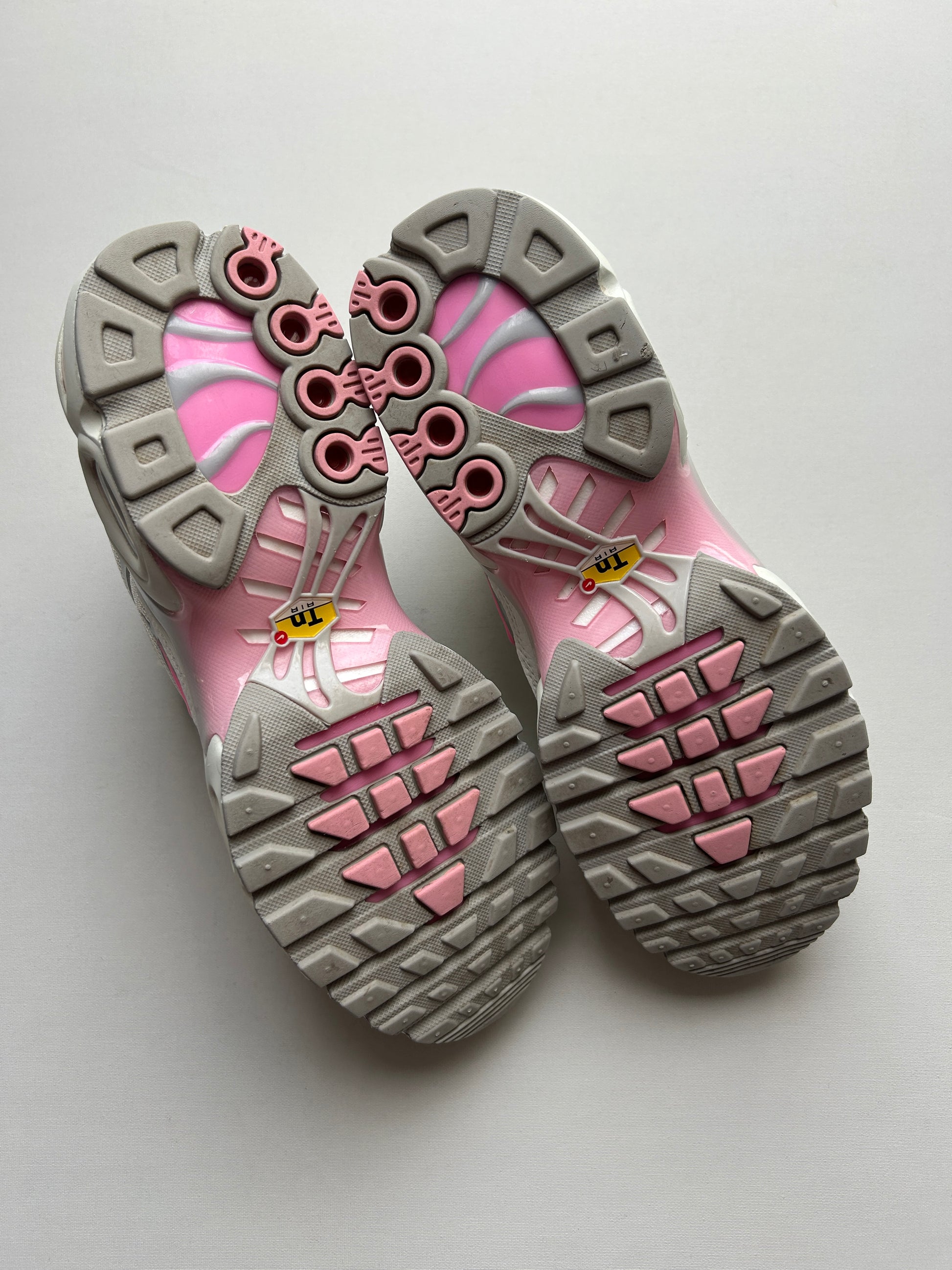AIR MAX PLUS “SILVER PINK” 42EU