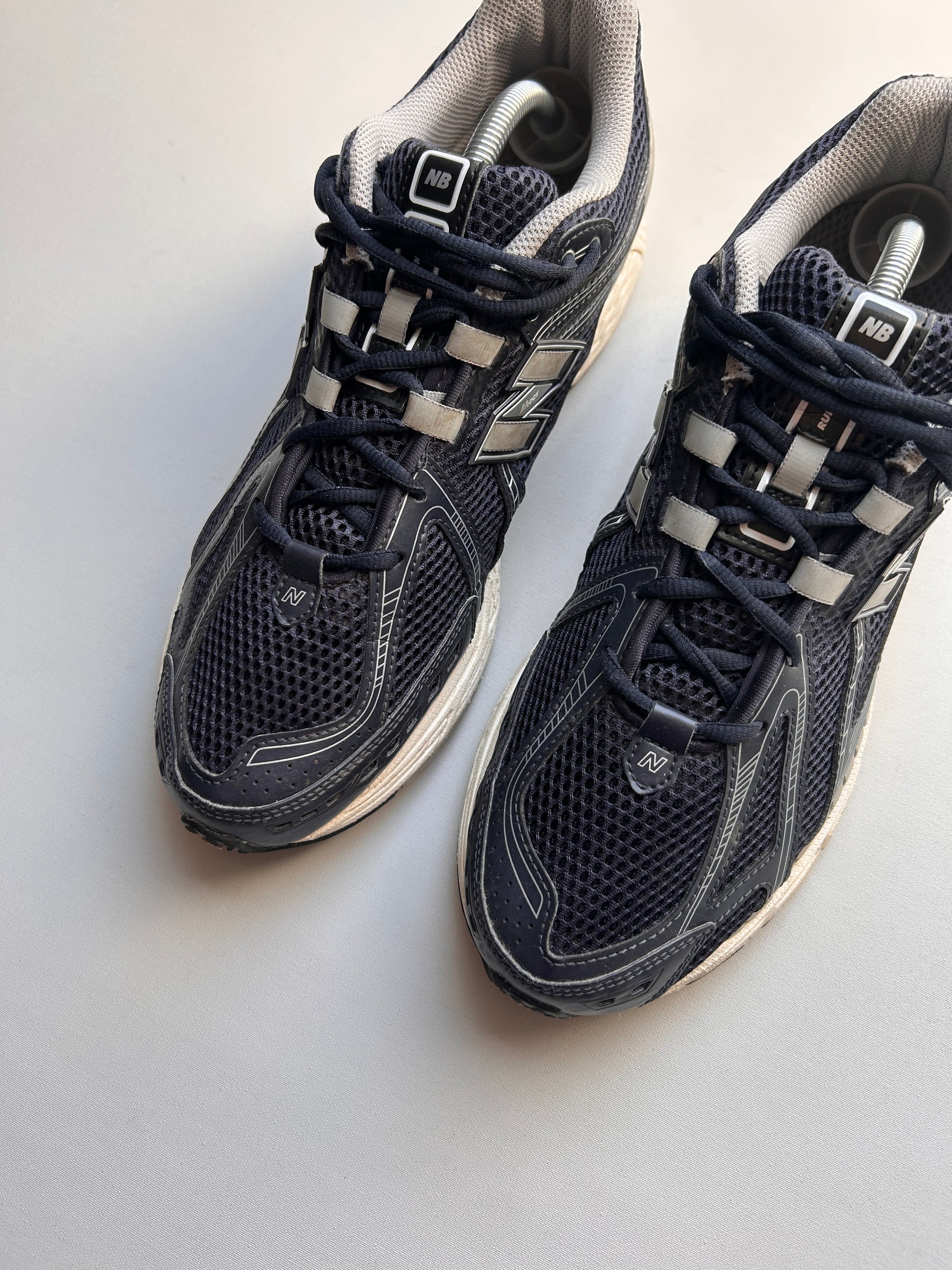 NB1906R “ECLIPSE” 44,5EU