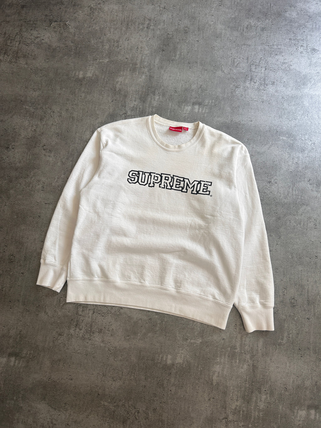 SUPREME SHATTERED LOGO CREWNECK (L)